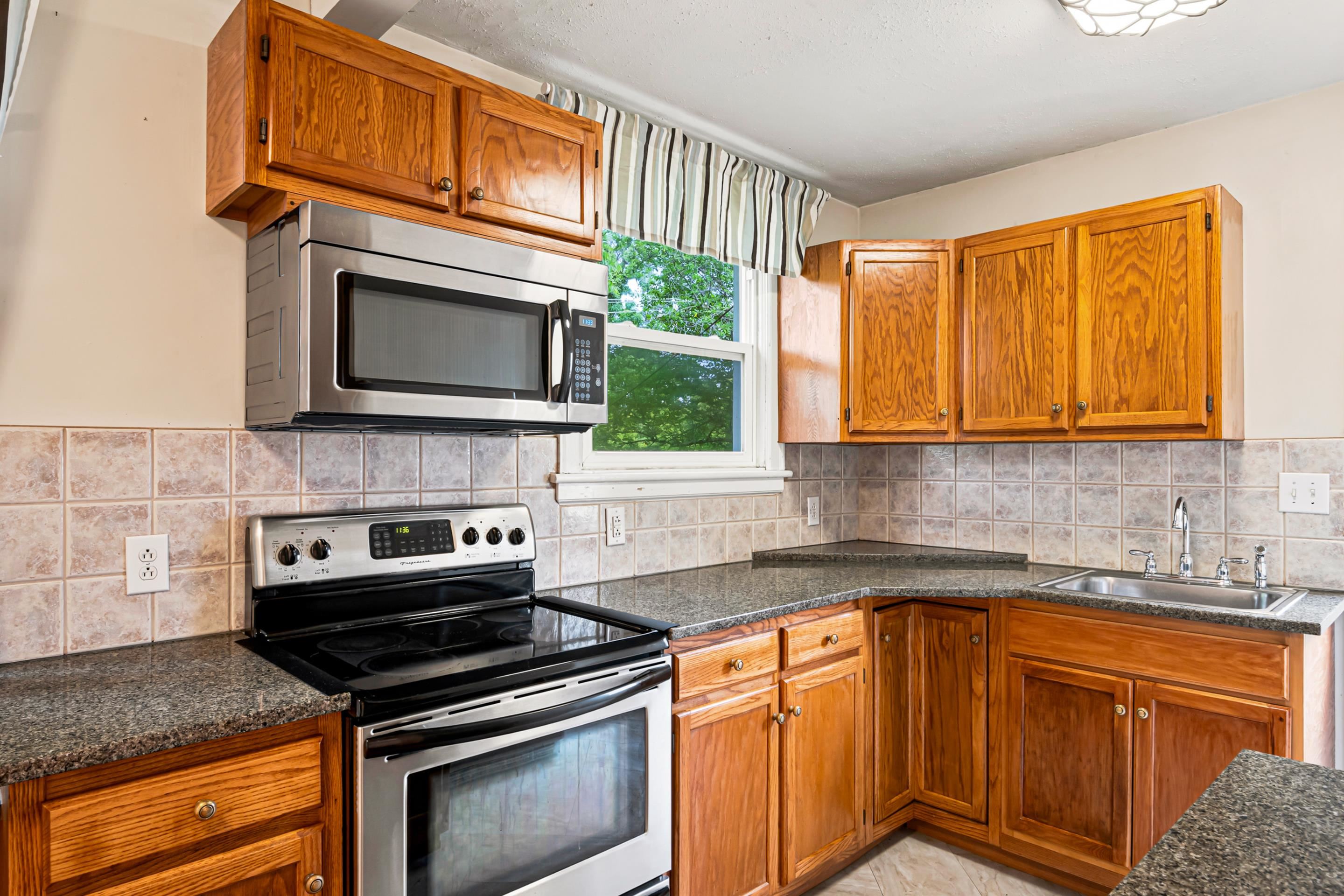 108 Monroe Street Radford VA 24141