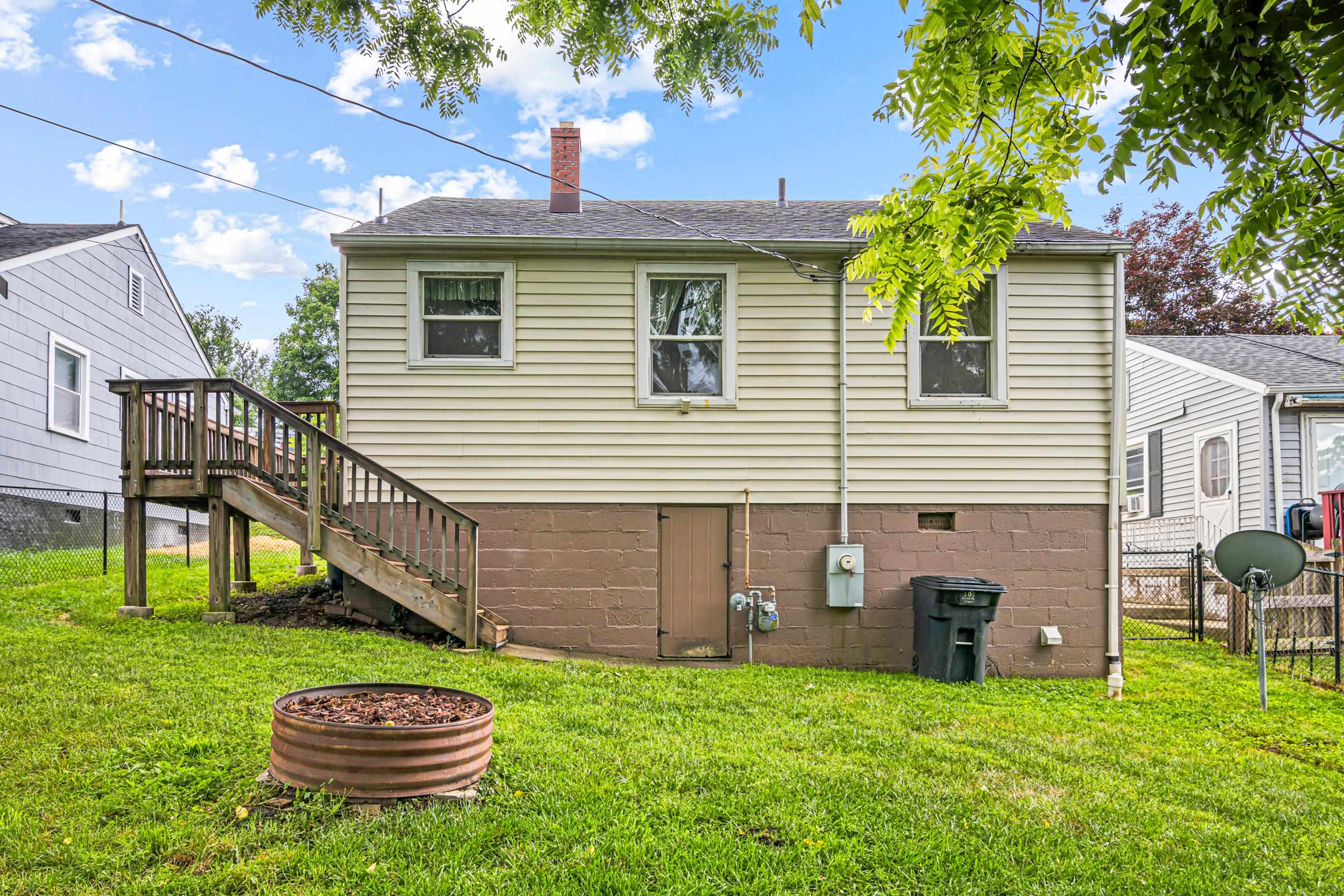 108 Monroe Street Radford VA 24141