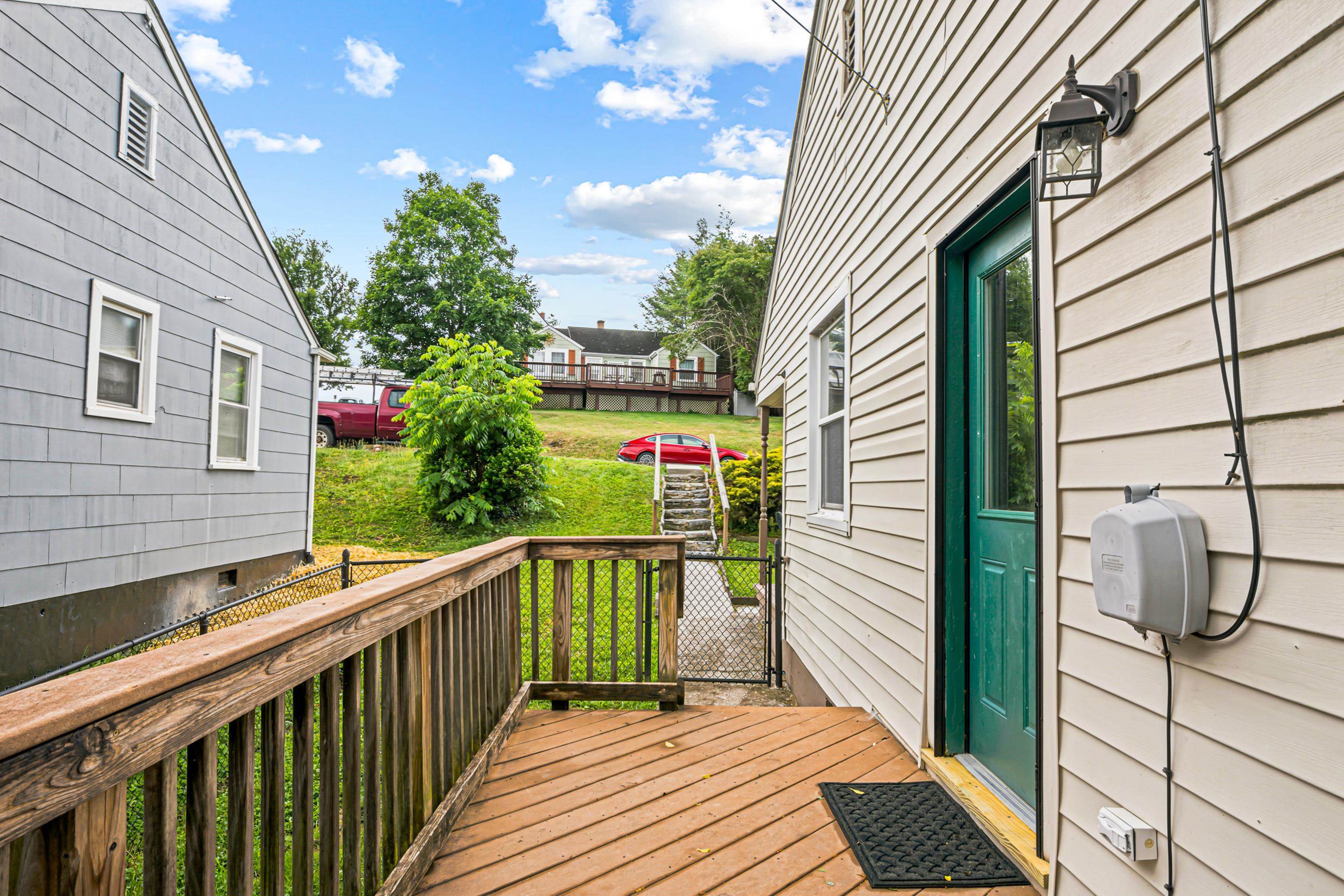 108 Monroe Street Radford VA 24141
