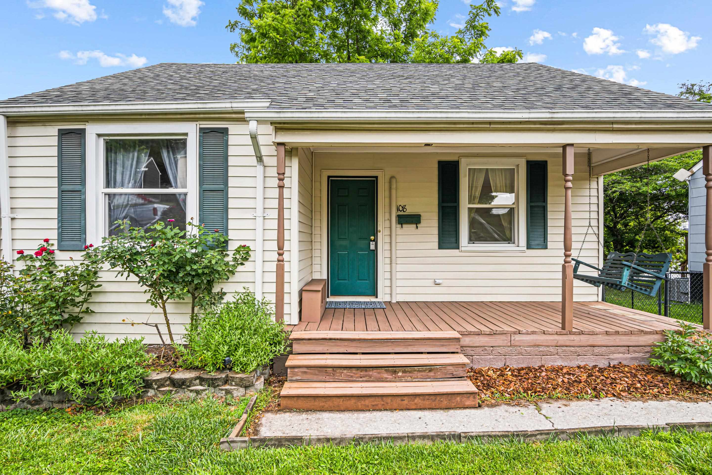 108 Monroe Street Radford VA 24141
