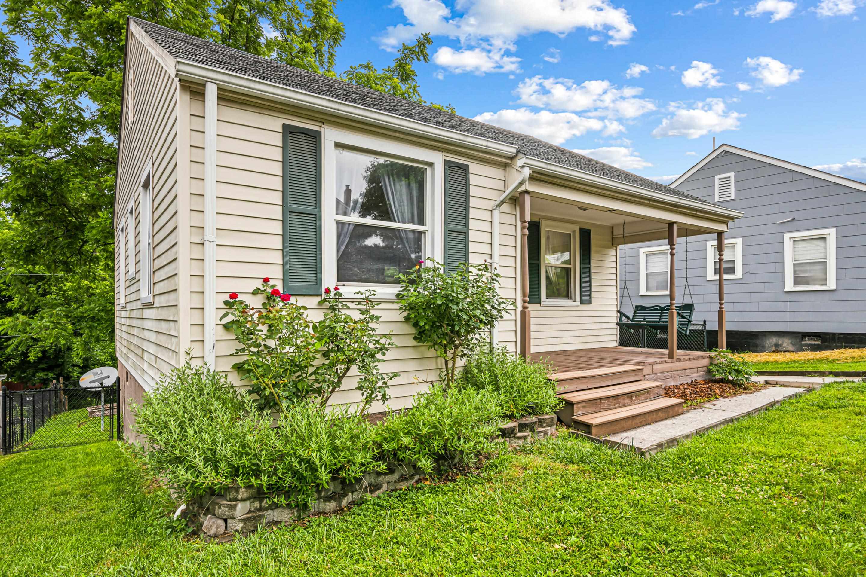 108 Monroe Street Radford VA 24141