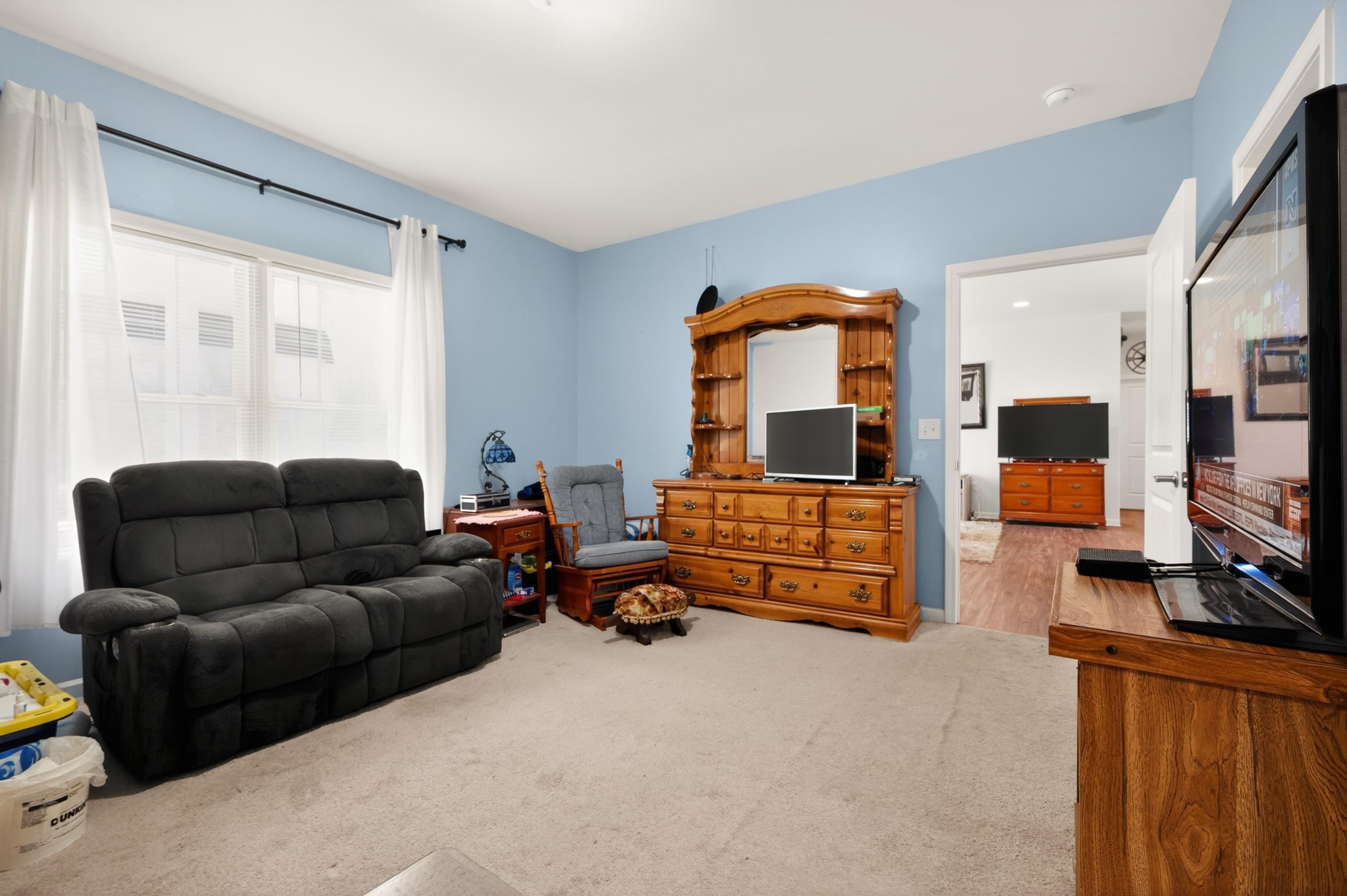 1619 Smith Lane Pulaski VA 24301