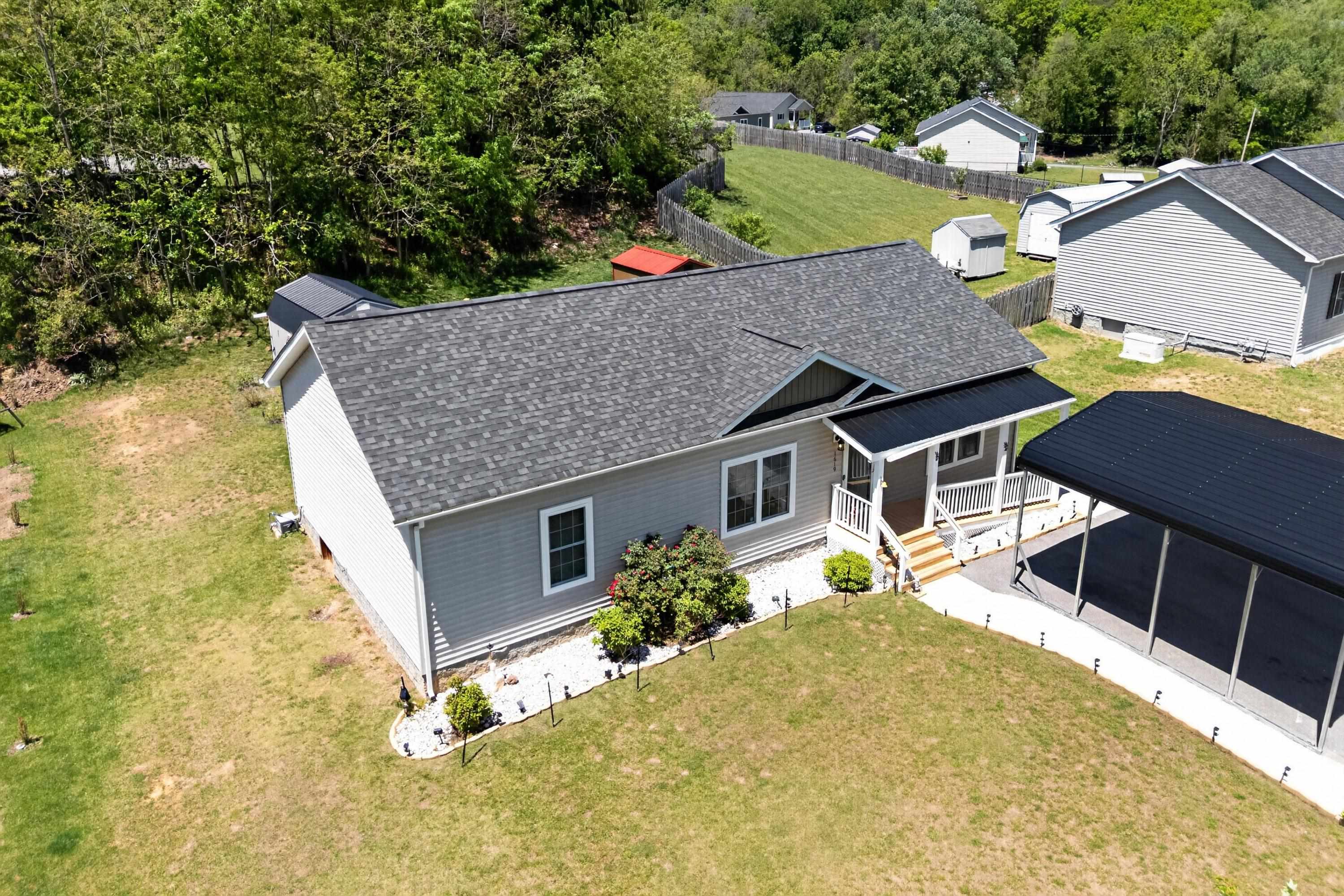 1619 Smith Lane Pulaski VA 24301