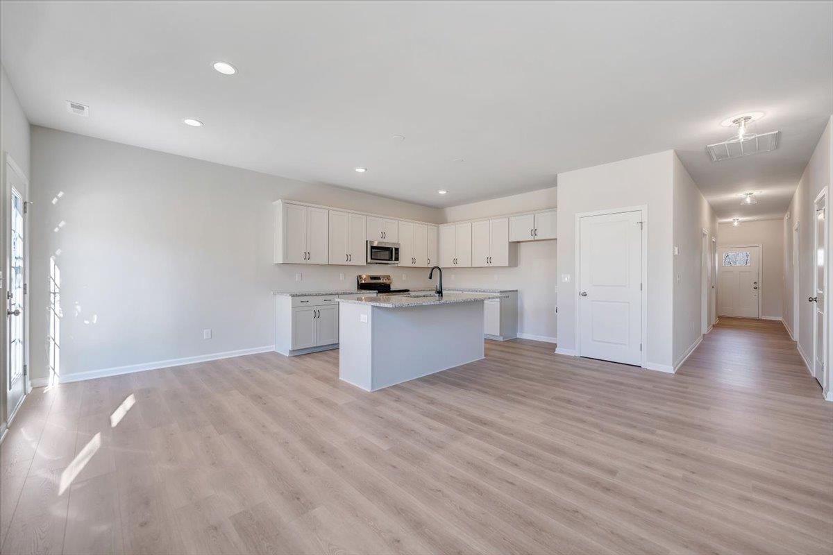 7355 King's Pointe Drive Fairlawn VA 24141