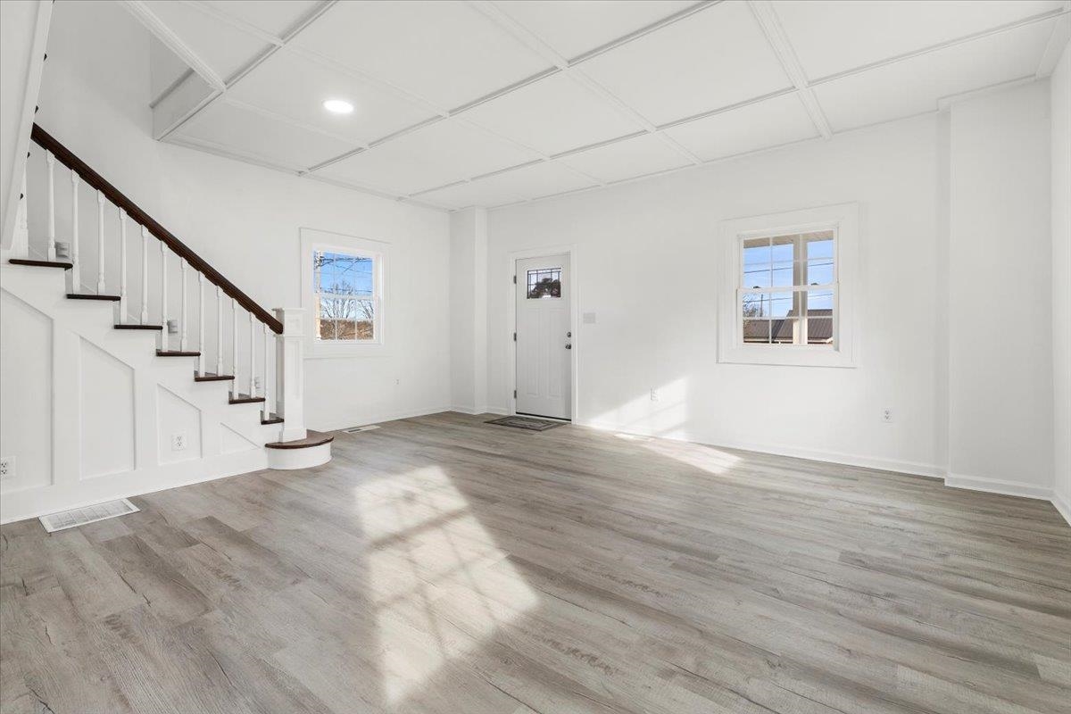 142 Lake Street Pulaski VA 24301