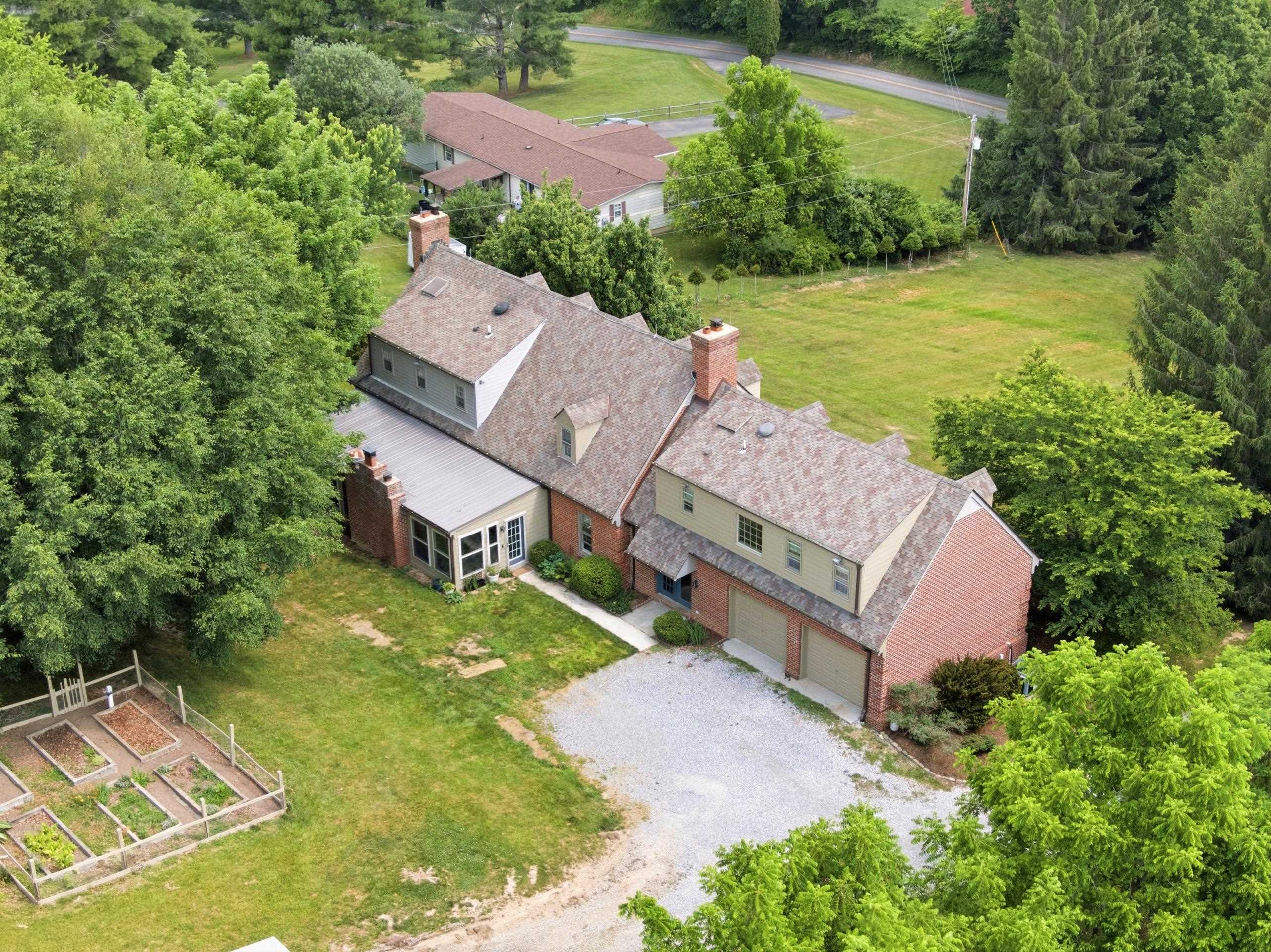 4299 Piney Woods Road Christiansburg VA 24073