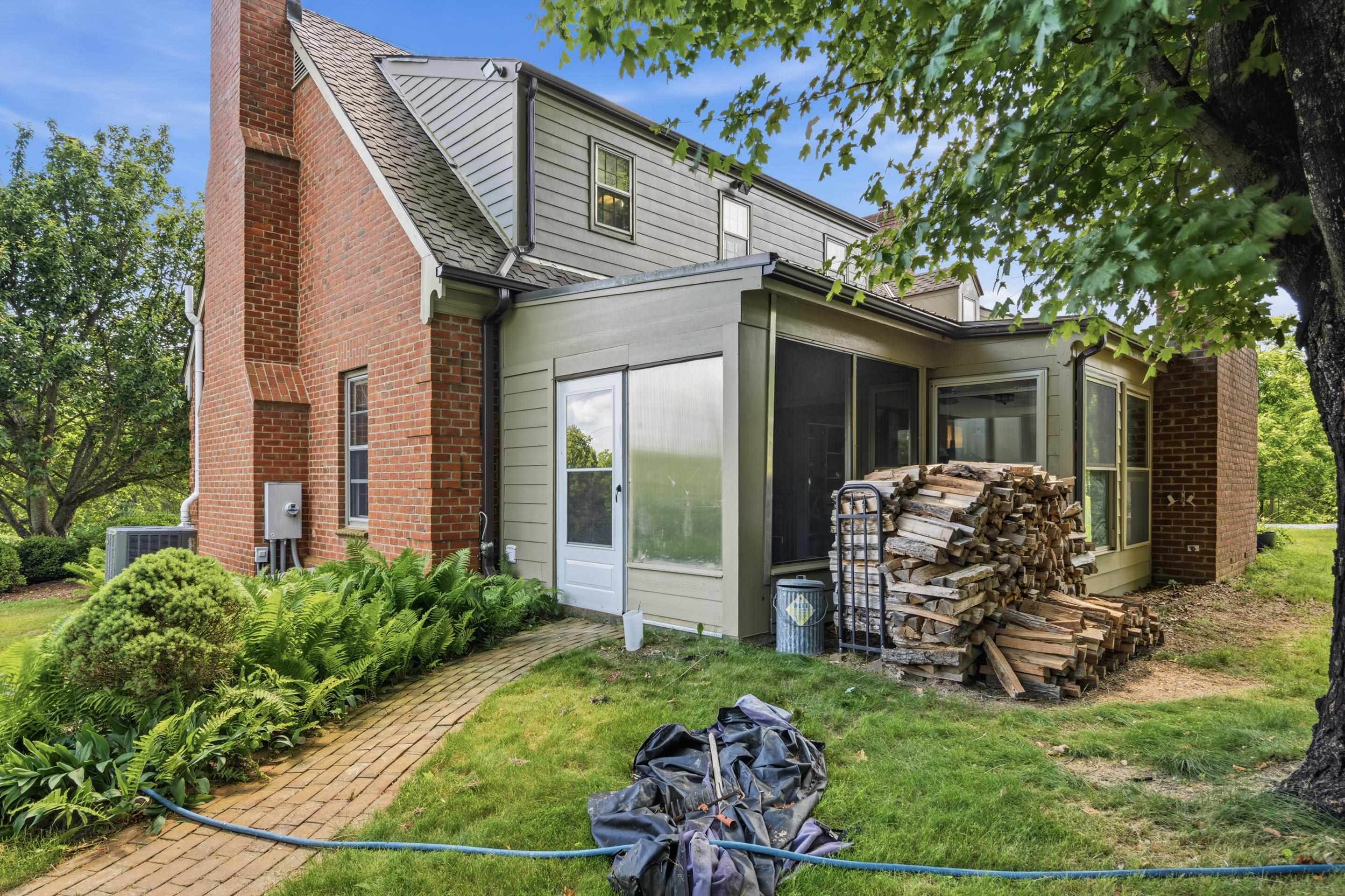 4299 Piney Woods Road Christiansburg VA 24073