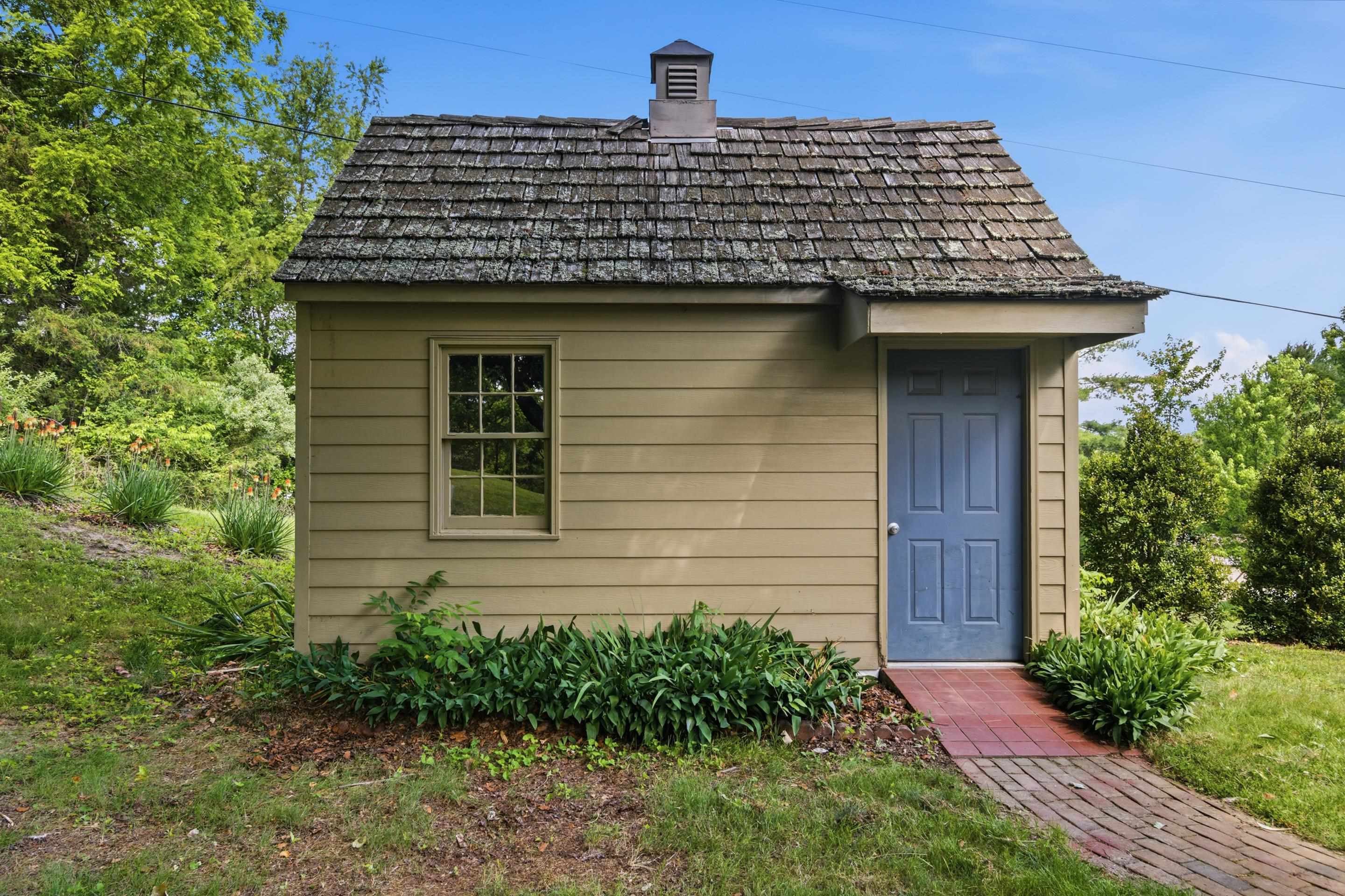 4299 Piney Woods Road Christiansburg VA 24073