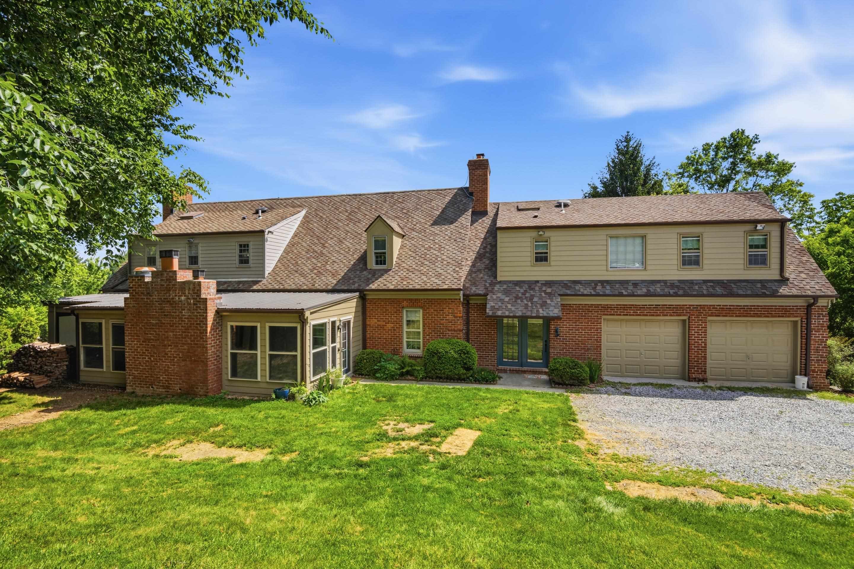 4299 Piney Woods Road Christiansburg VA 24073