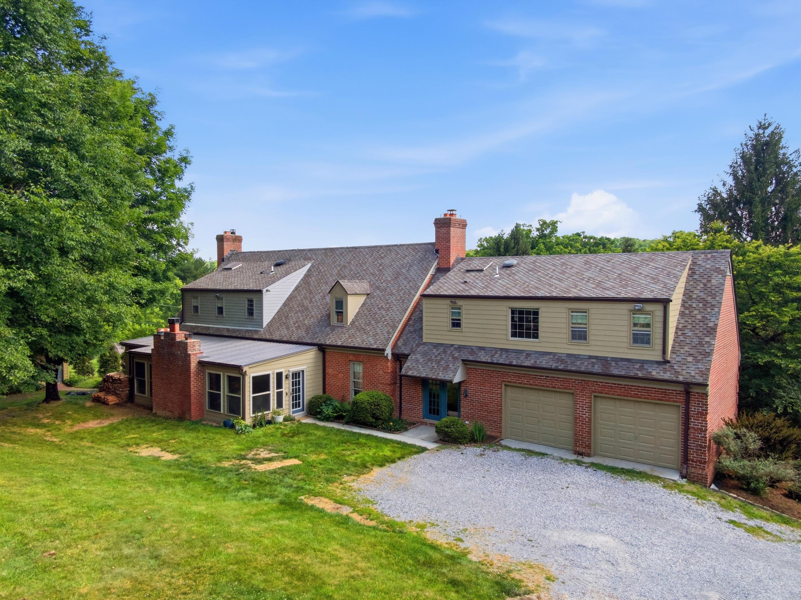 4299 Piney Woods Road Christiansburg VA 24073