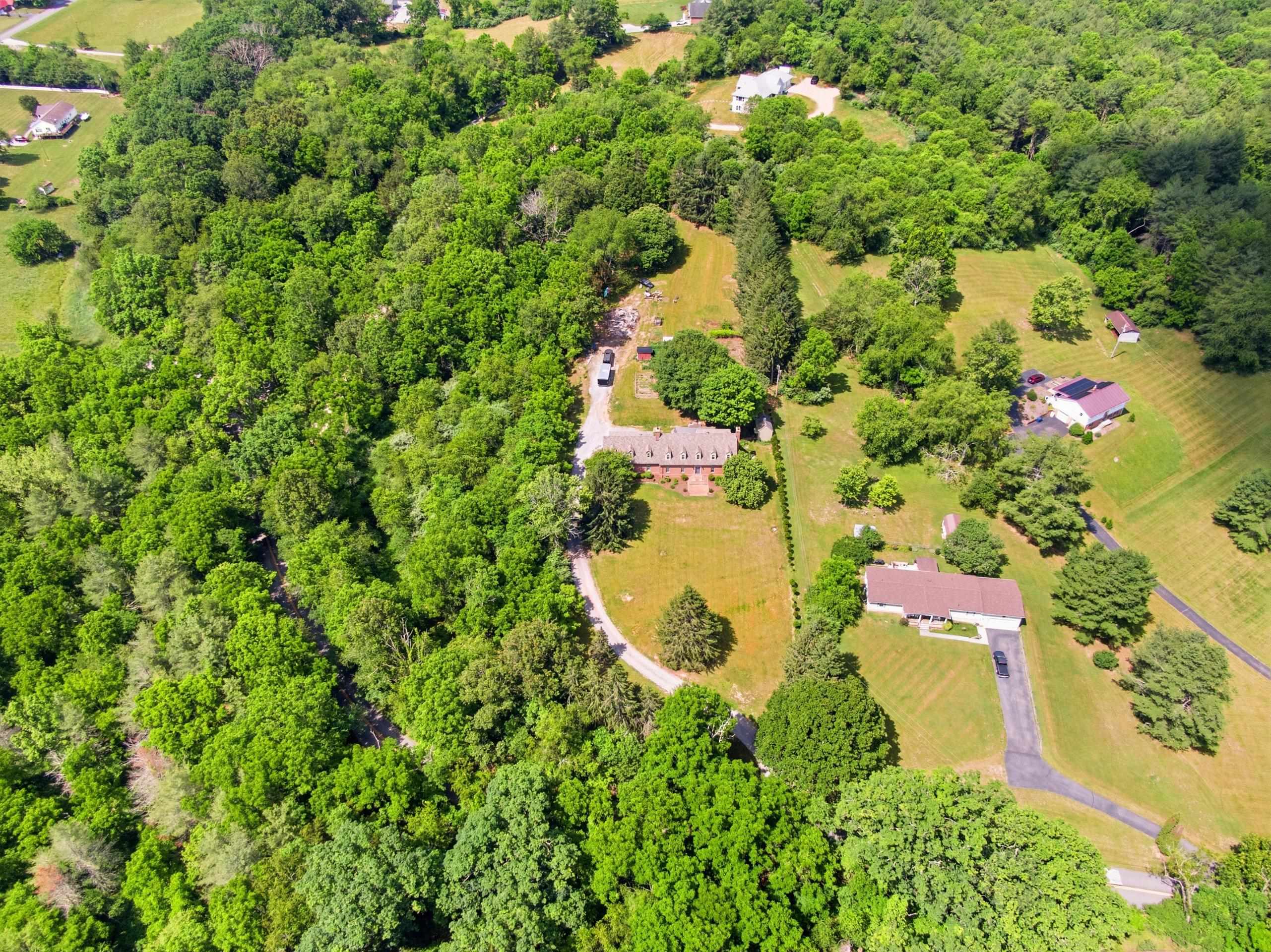 4299 Piney Woods Road Christiansburg VA 24073