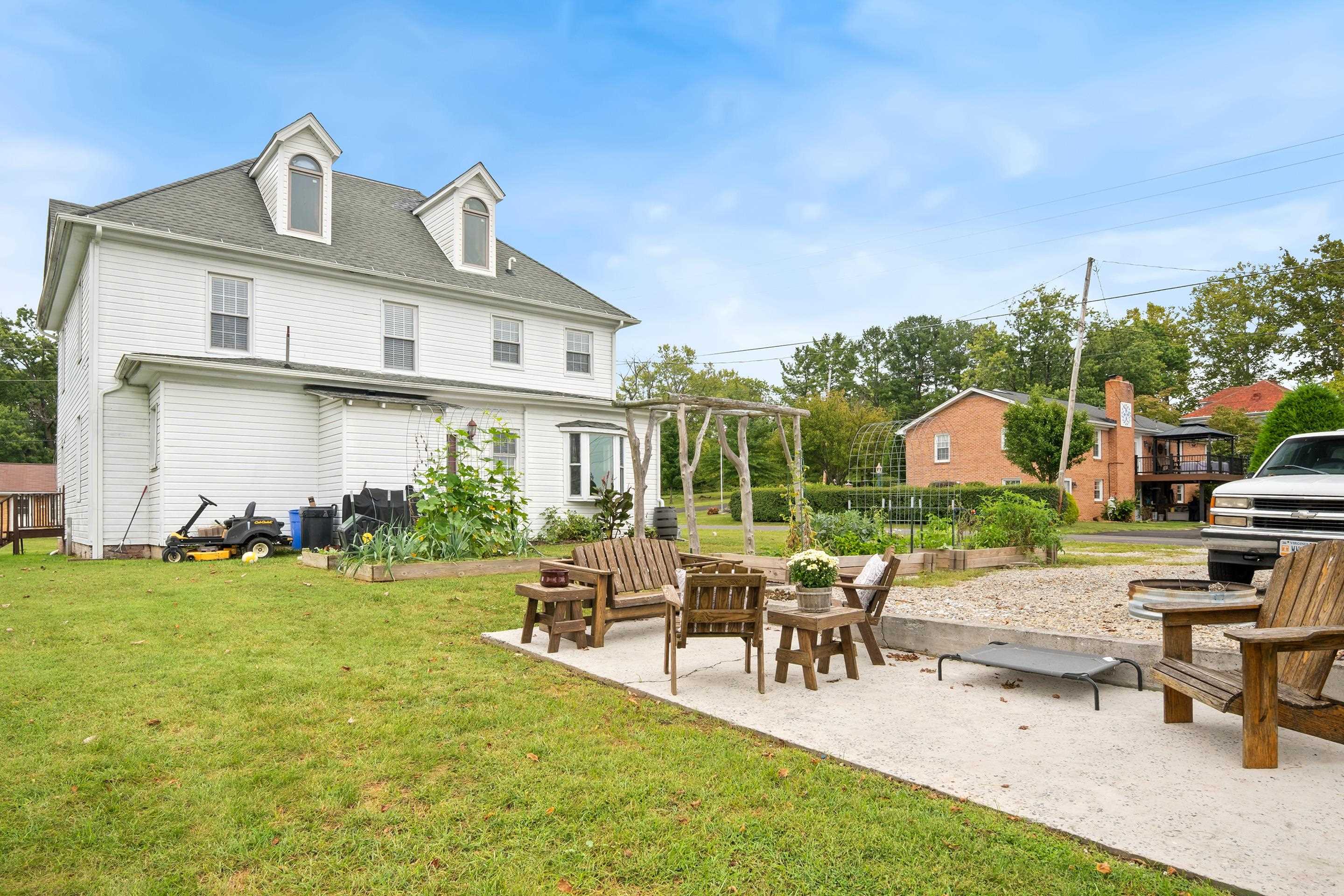 224 Dunbar Avenue Dublin VA 24084