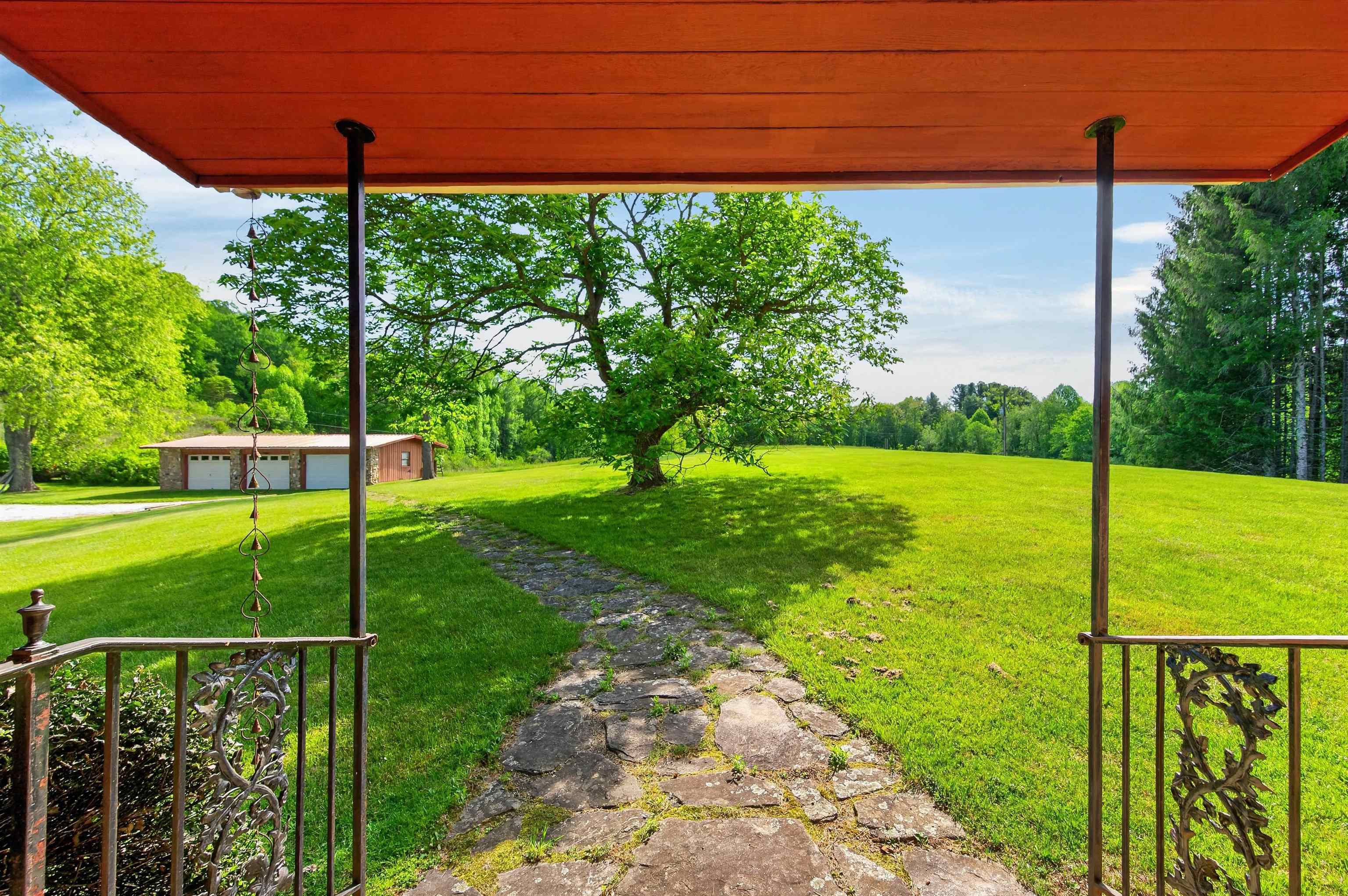 1436 Mayberry Church Road Meadows Of Dan VA 24120