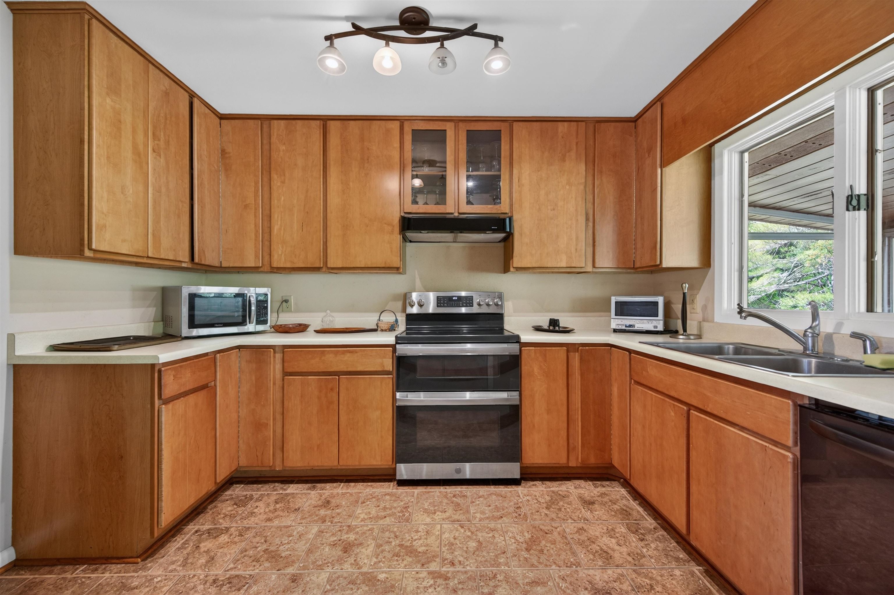 1436 Mayberry Church Road Meadows Of Dan VA 24120