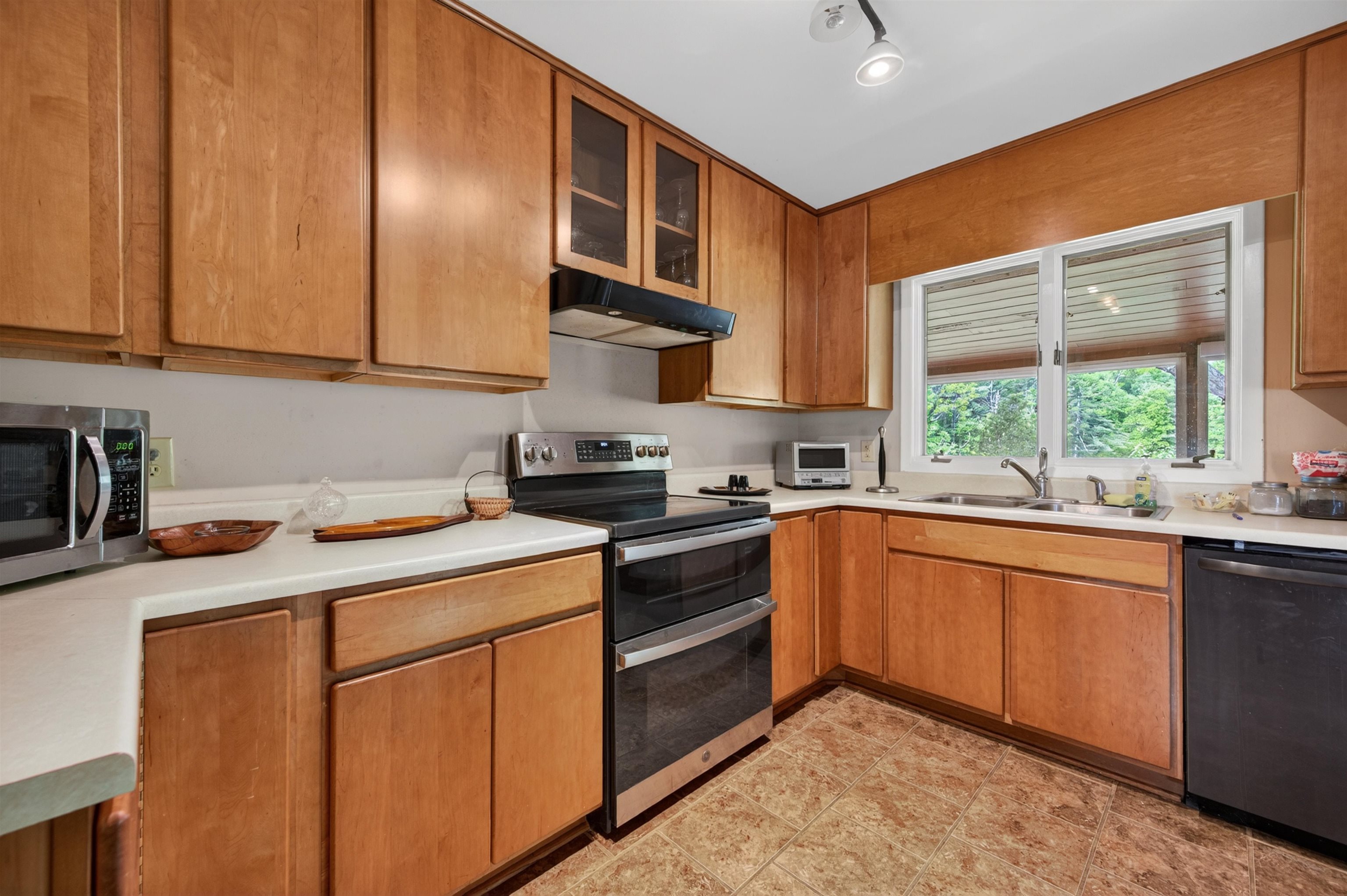 1436 Mayberry Church Road Meadows Of Dan VA 24120