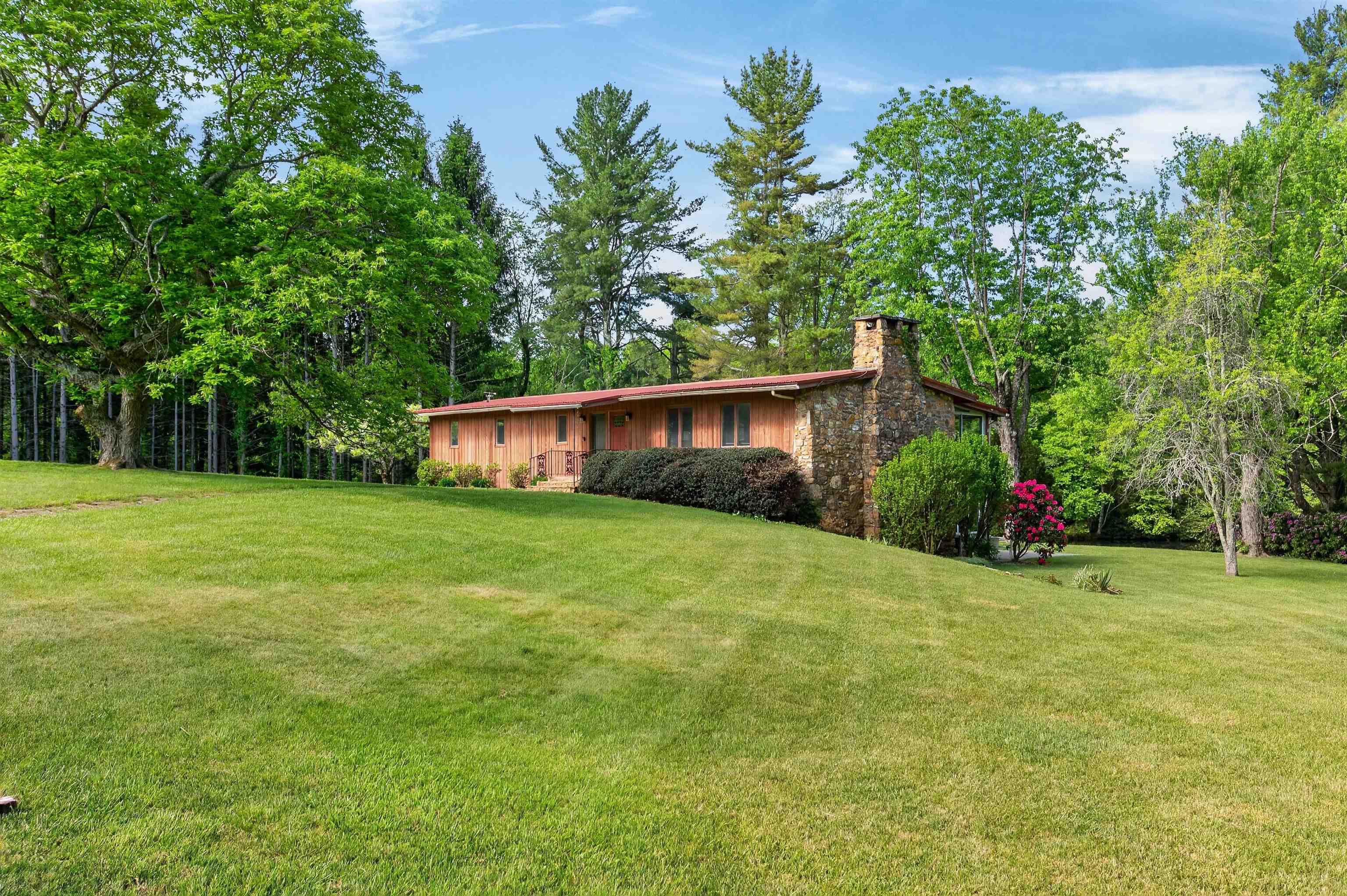 1436 Mayberry Church Road Meadows Of Dan VA 24120