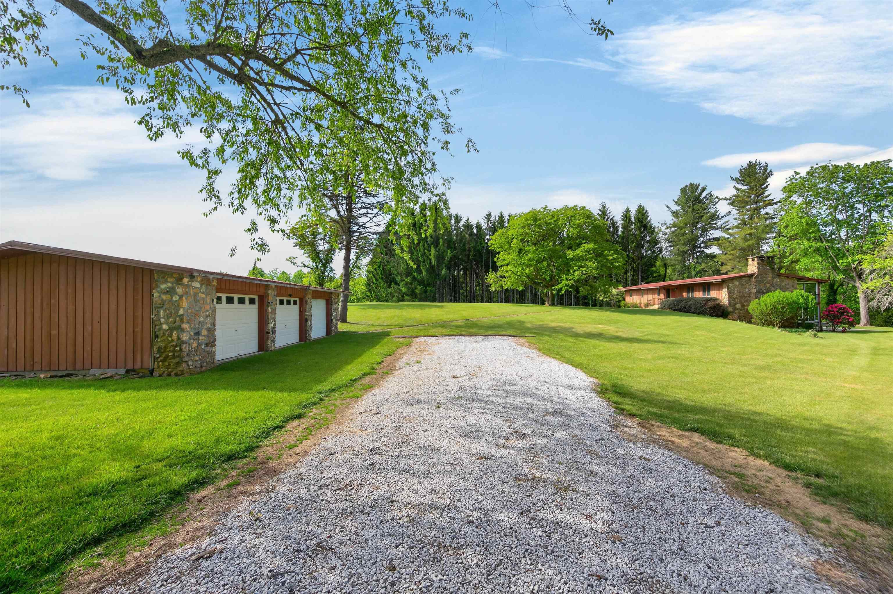 1436 Mayberry Church Road Meadows Of Dan VA 24120