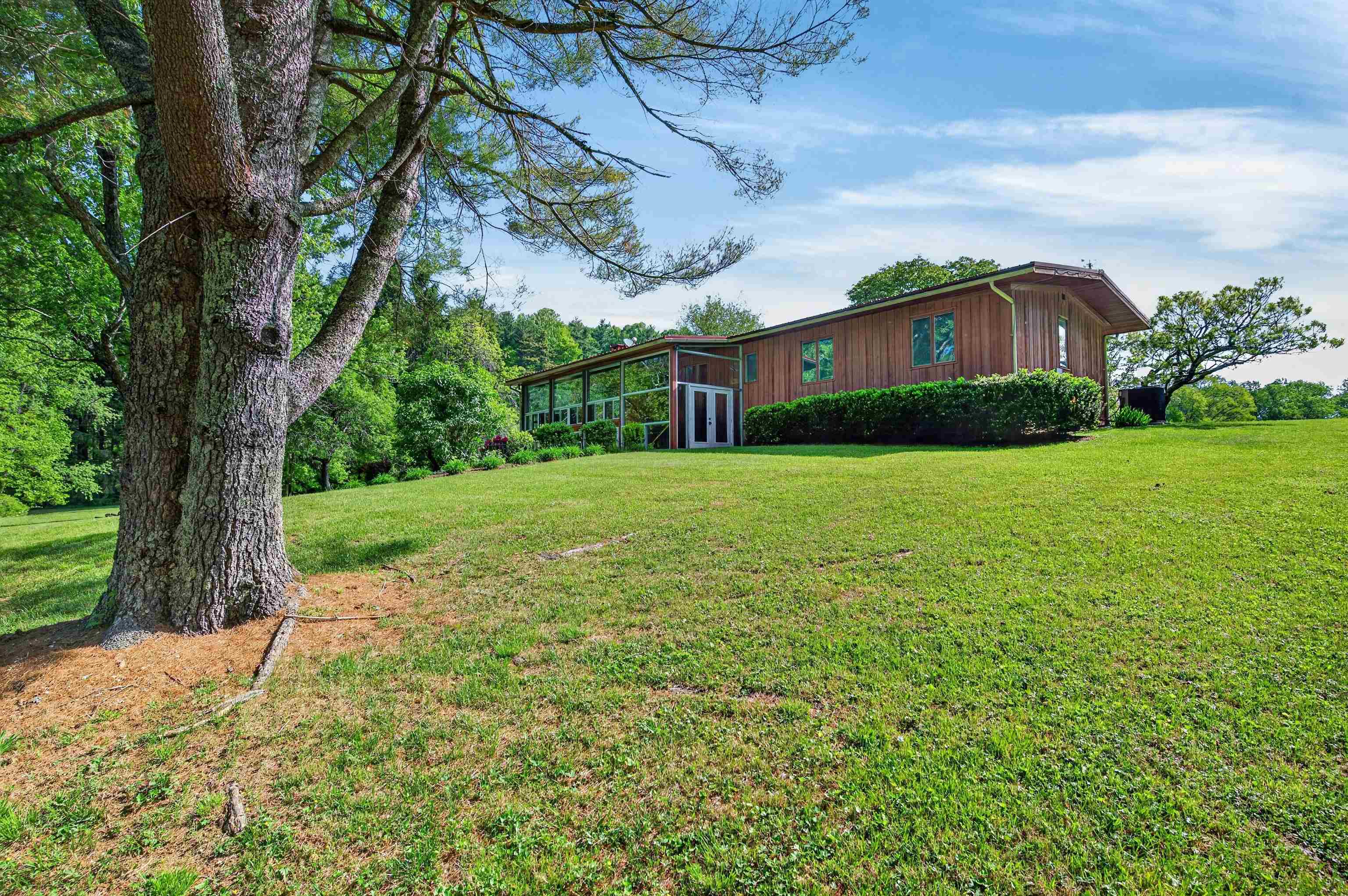 1436 Mayberry Church Road Meadows Of Dan VA 24120
