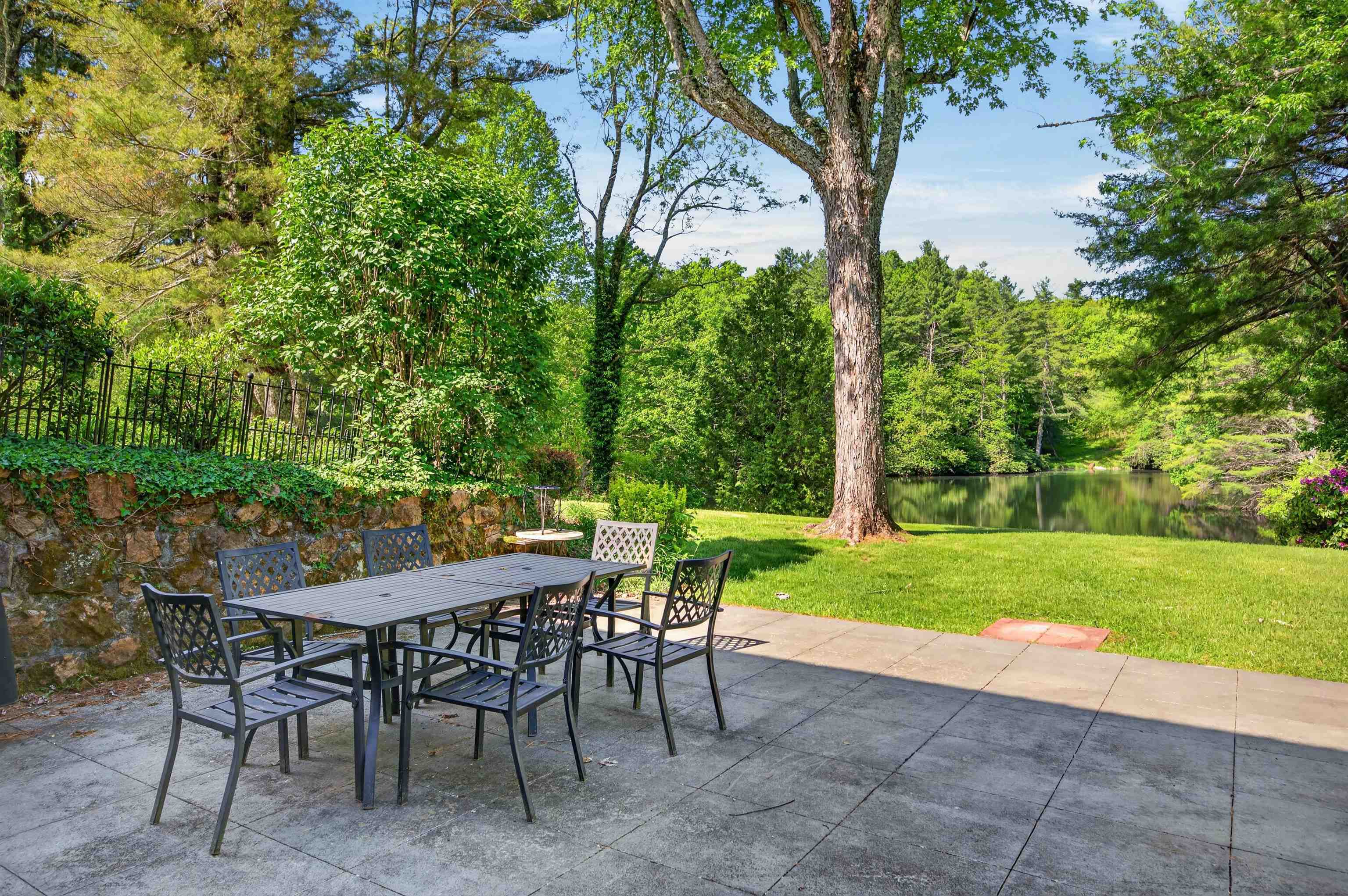 1436 Mayberry Church Road Meadows Of Dan VA 24120