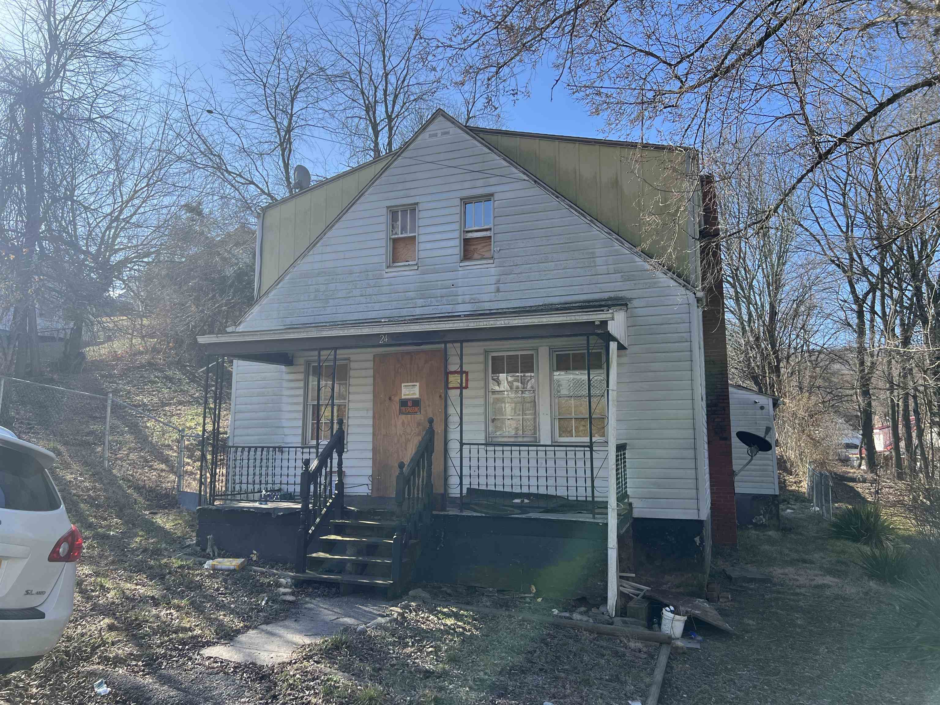 24 Second Street SE Pulaski VA 24301