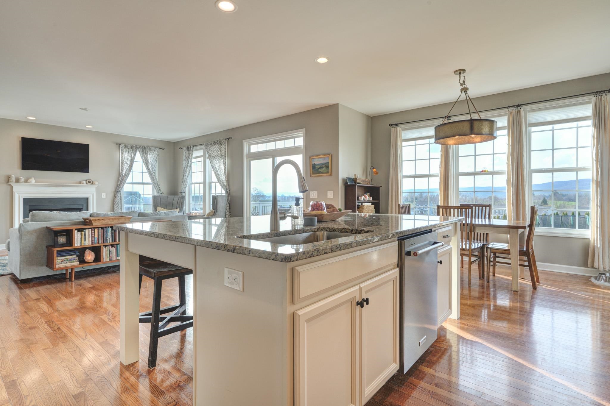 2285 Scenic Ridge Circle Blacksburg VA 24060