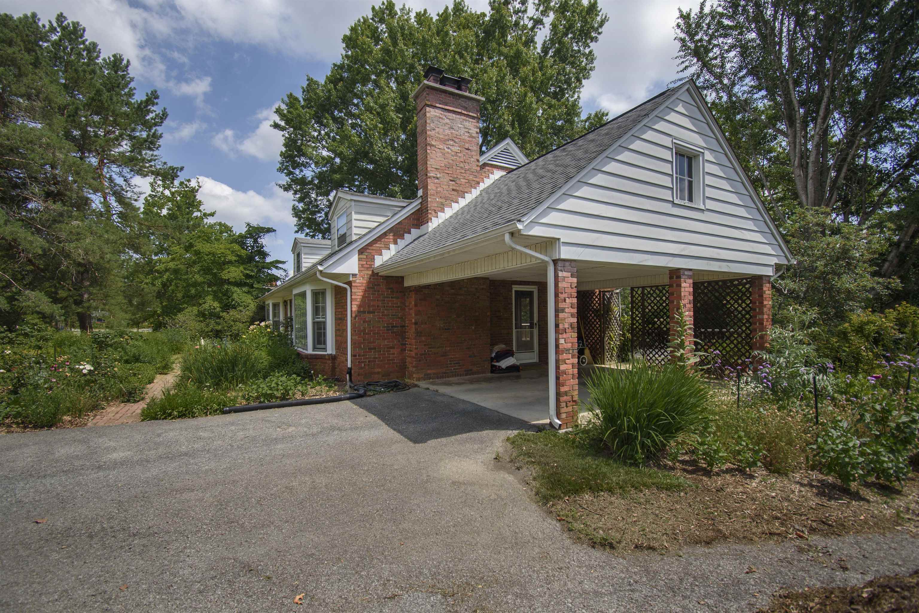 311 Dunton Drive Blacksburg VA 24060