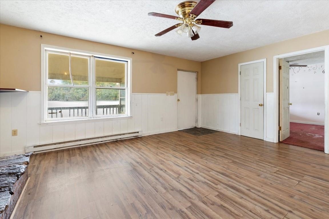 2532 Bethel Church Road Hiwassee VA 24347