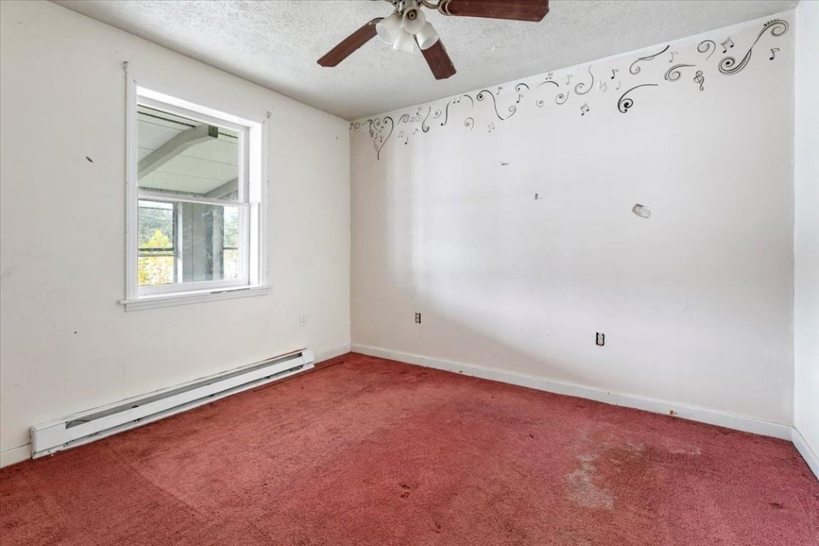 2532 Bethel Church Road Hiwassee VA 24347