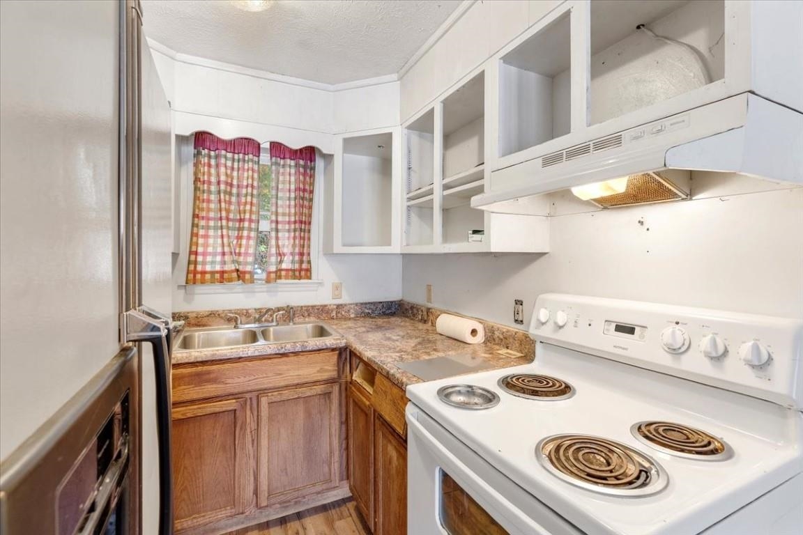 2532 Bethel Church Road Hiwassee VA 24347