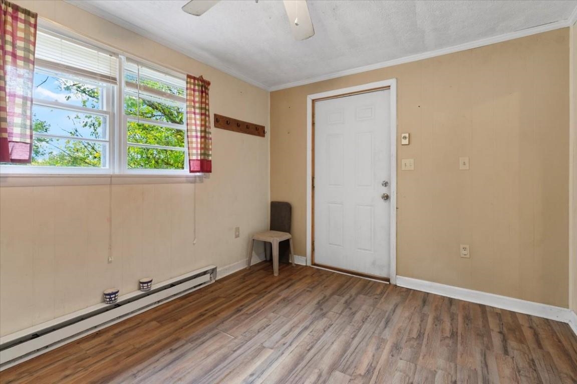 2532 Bethel Church Road Hiwassee VA 24347