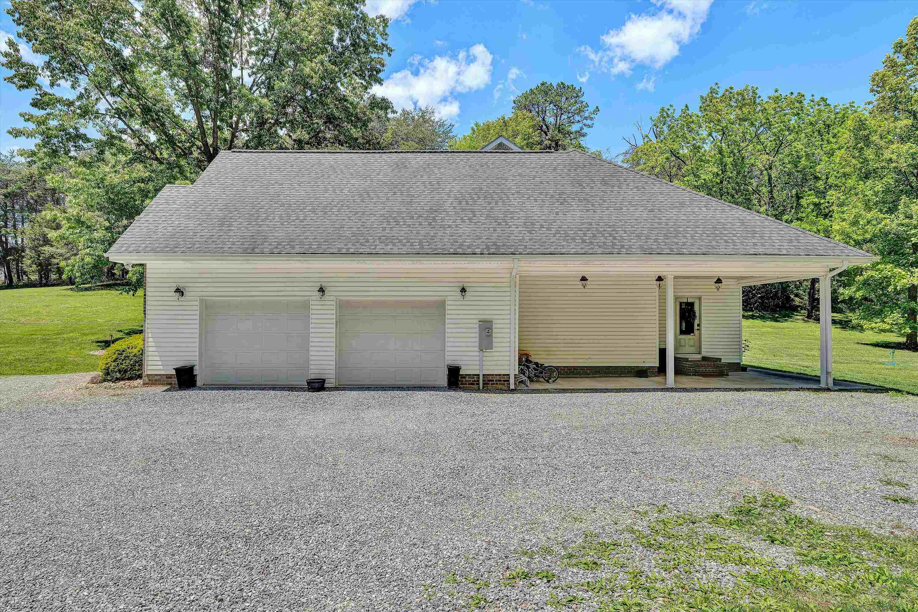 120 Stonelea Drive Troutville VA 24175