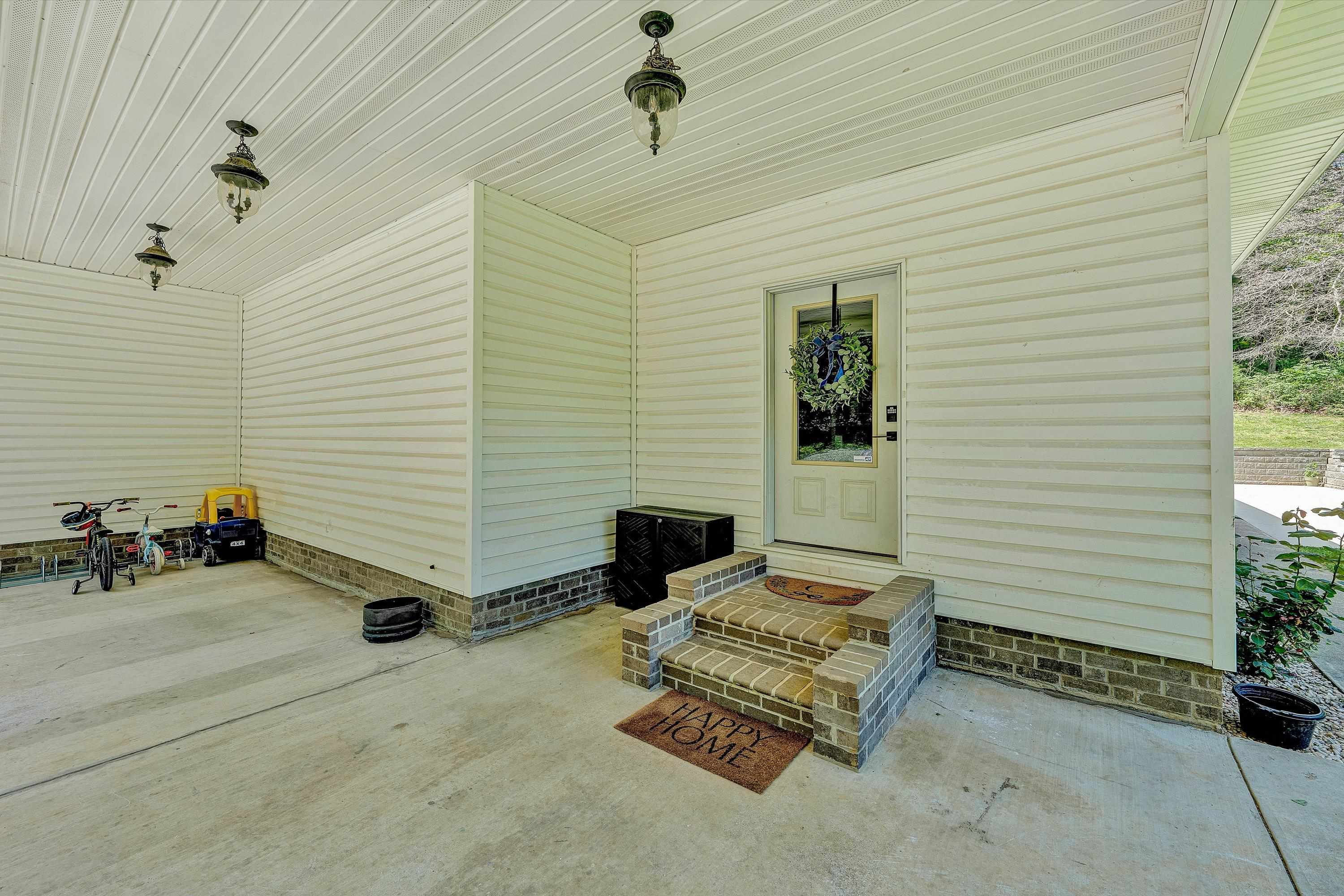 120 Stonelea Drive Troutville VA 24175