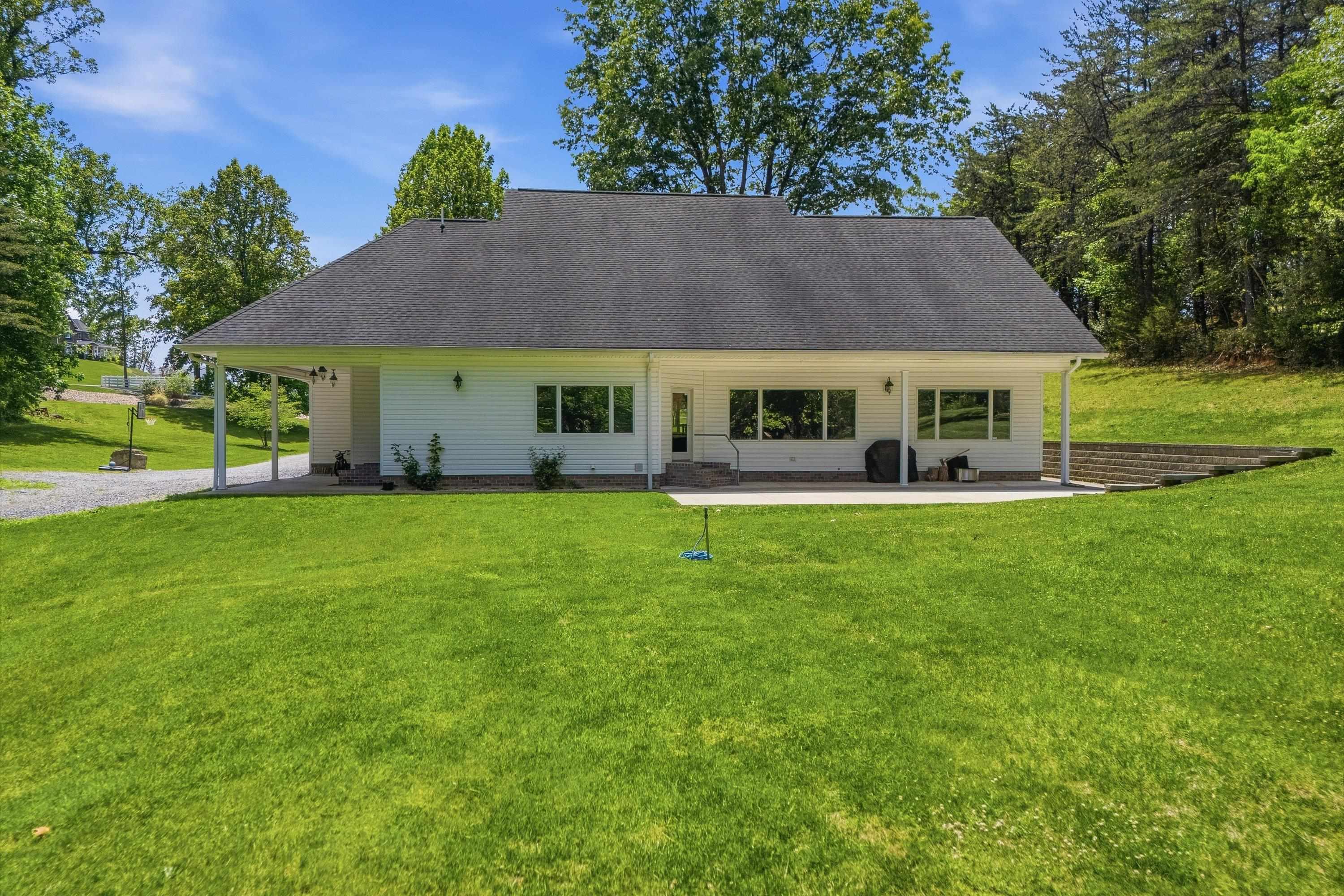 120 Stonelea Drive Troutville VA 24175