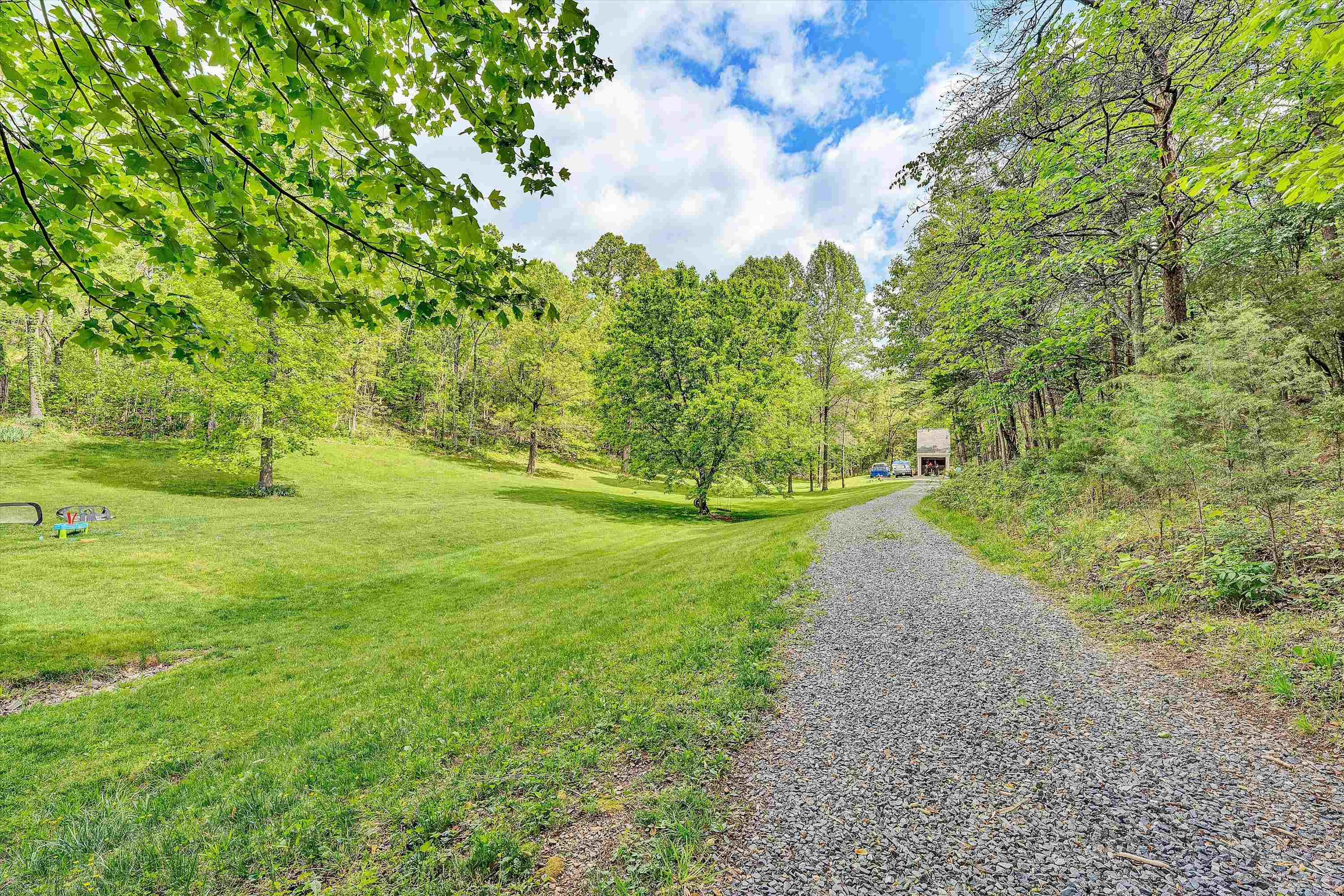 120 Stonelea Drive Troutville VA 24175