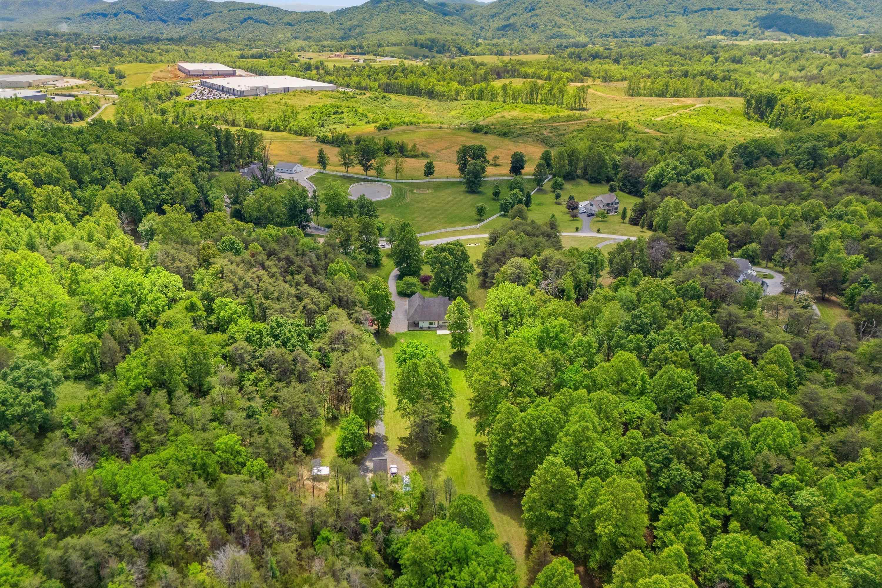 120 Stonelea Drive Troutville VA 24175