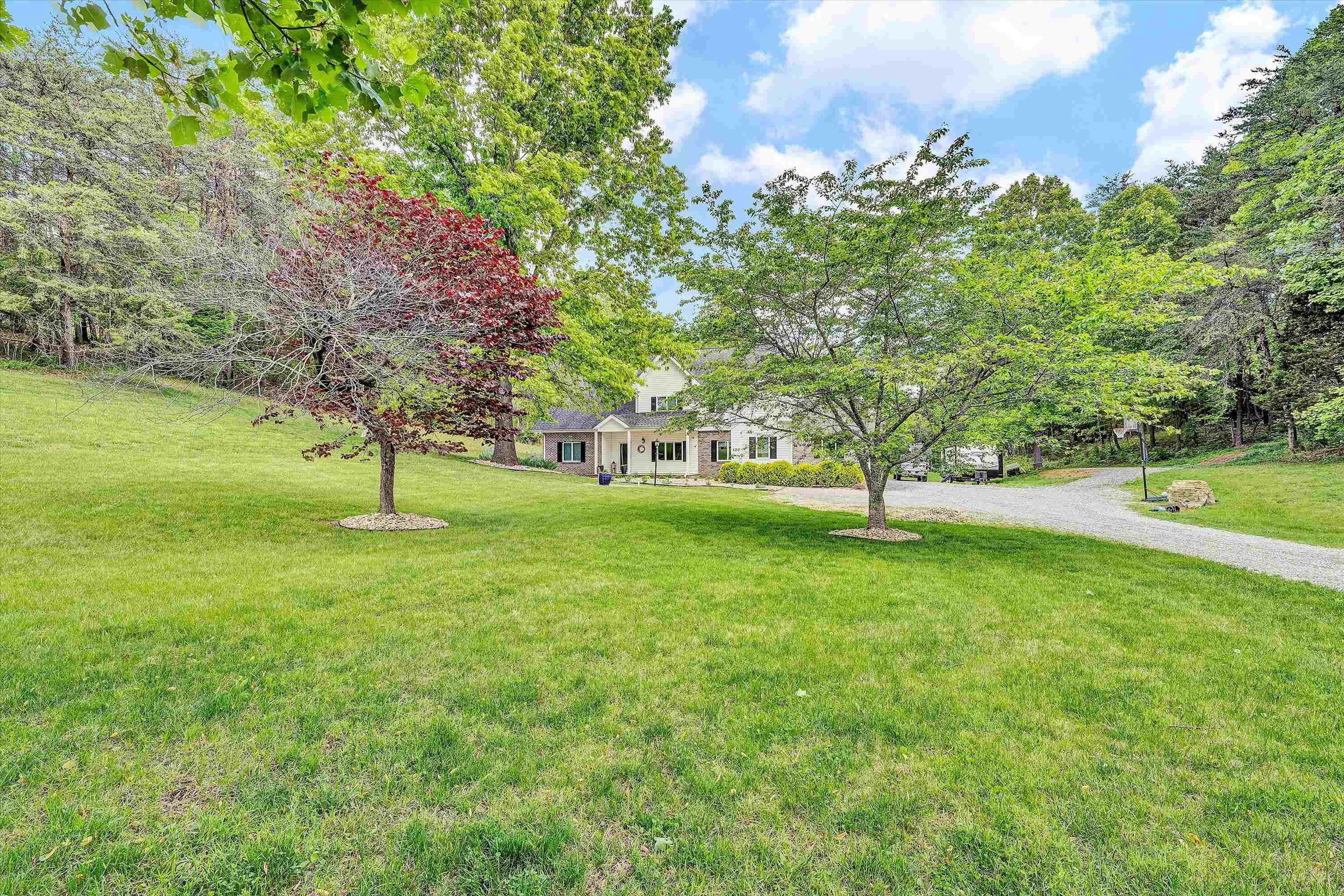 120 Stonelea Drive Troutville VA 24175