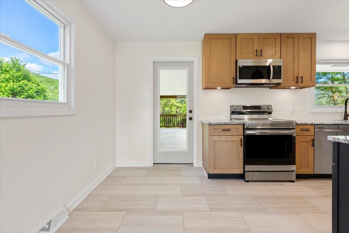 104 Pine Street Narrows VA 24124