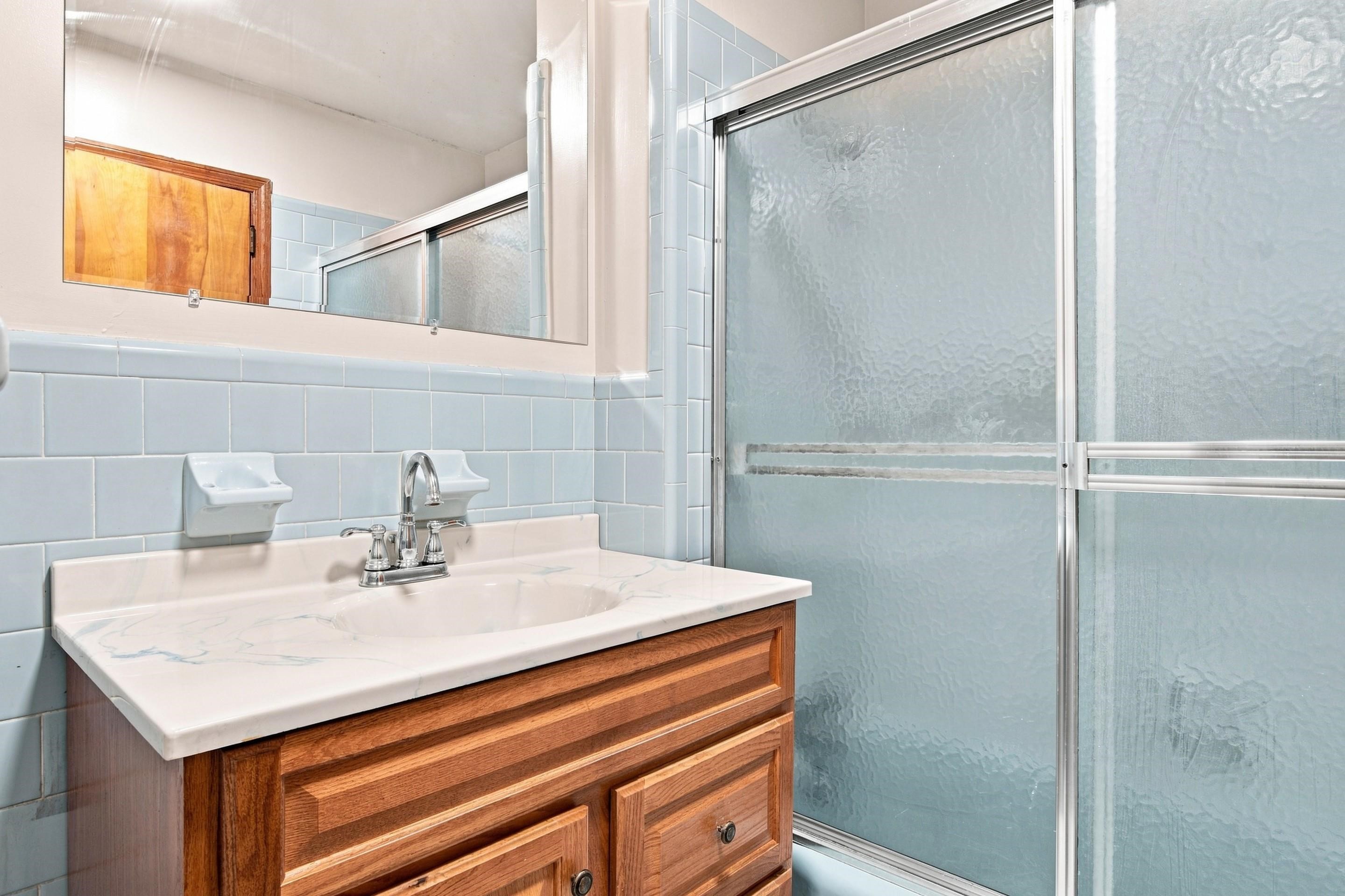 6477 Virginia Avenue Pembroke VA 24136