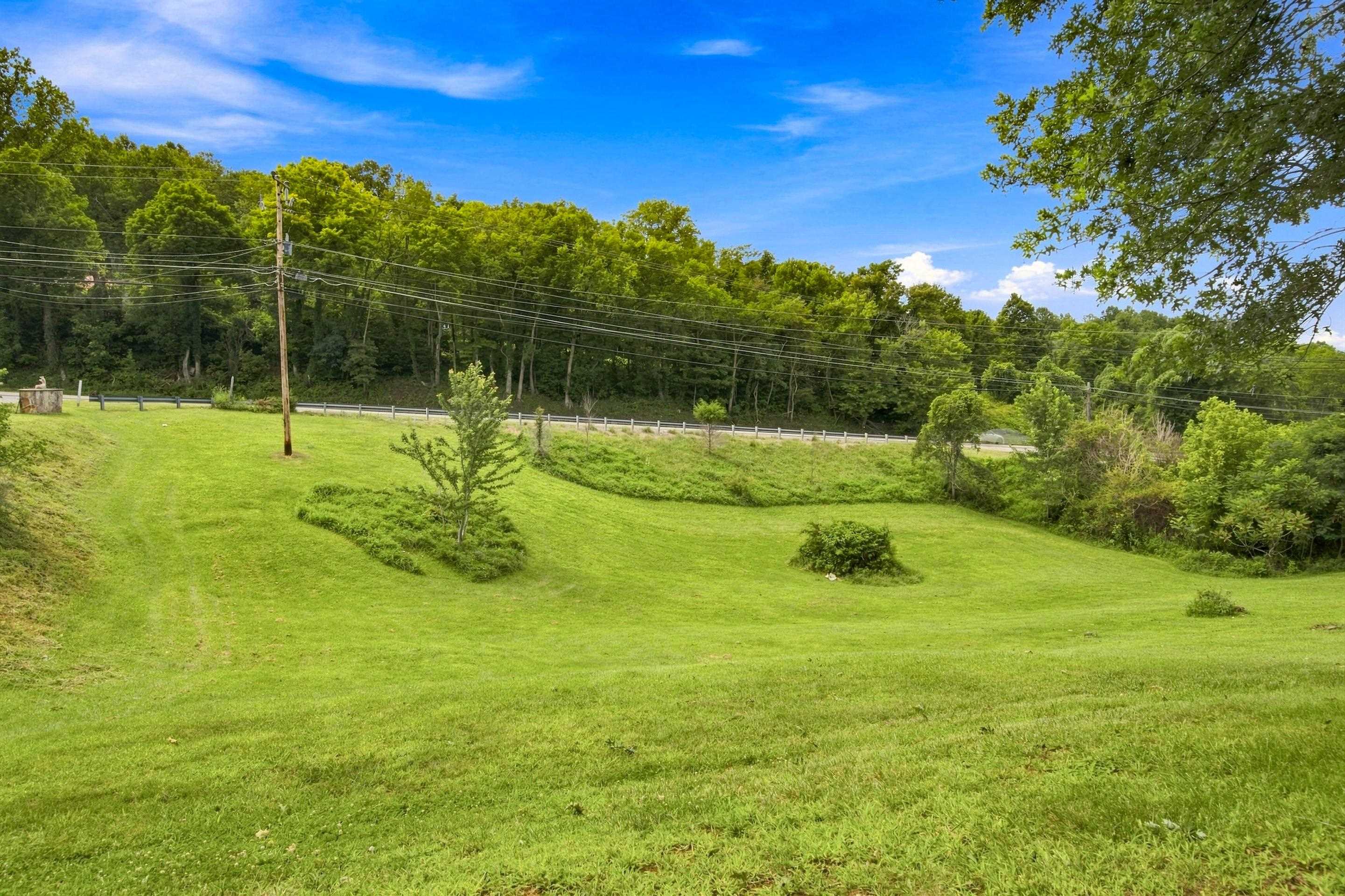 6477 Virginia Avenue Pembroke VA 24136