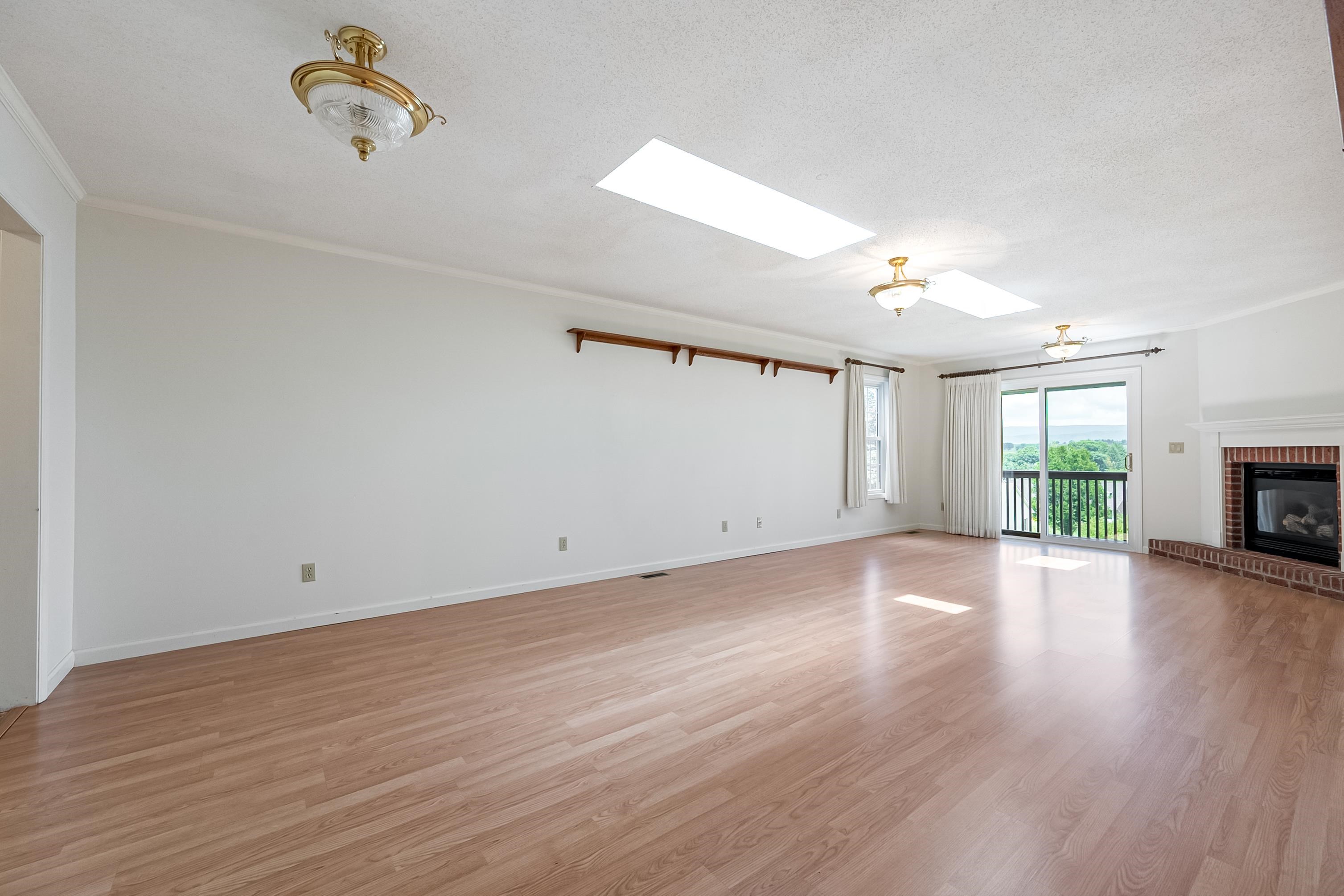 200 Century Court Wytheville VA 24382