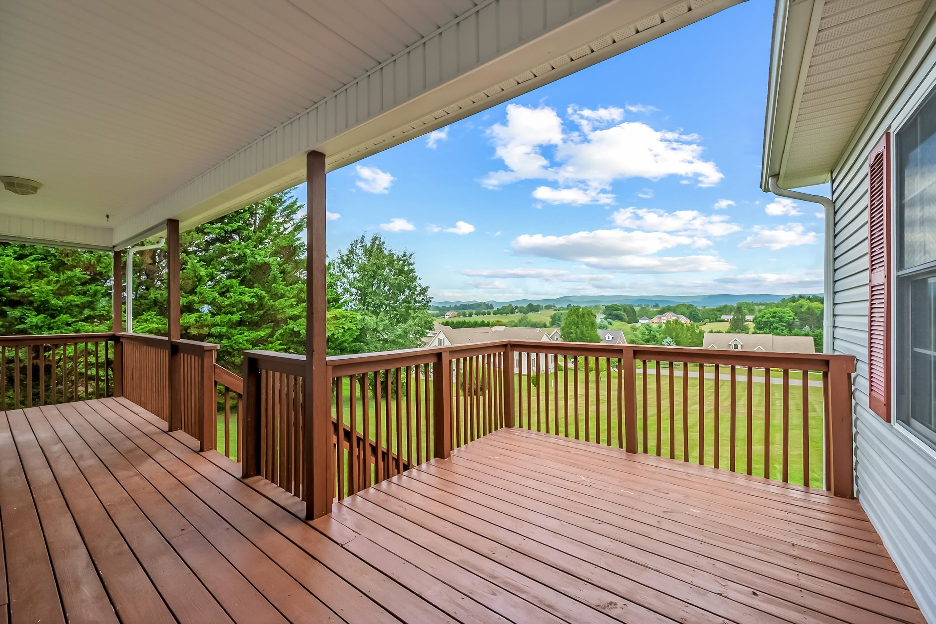 200 Century Court Wytheville VA 24382