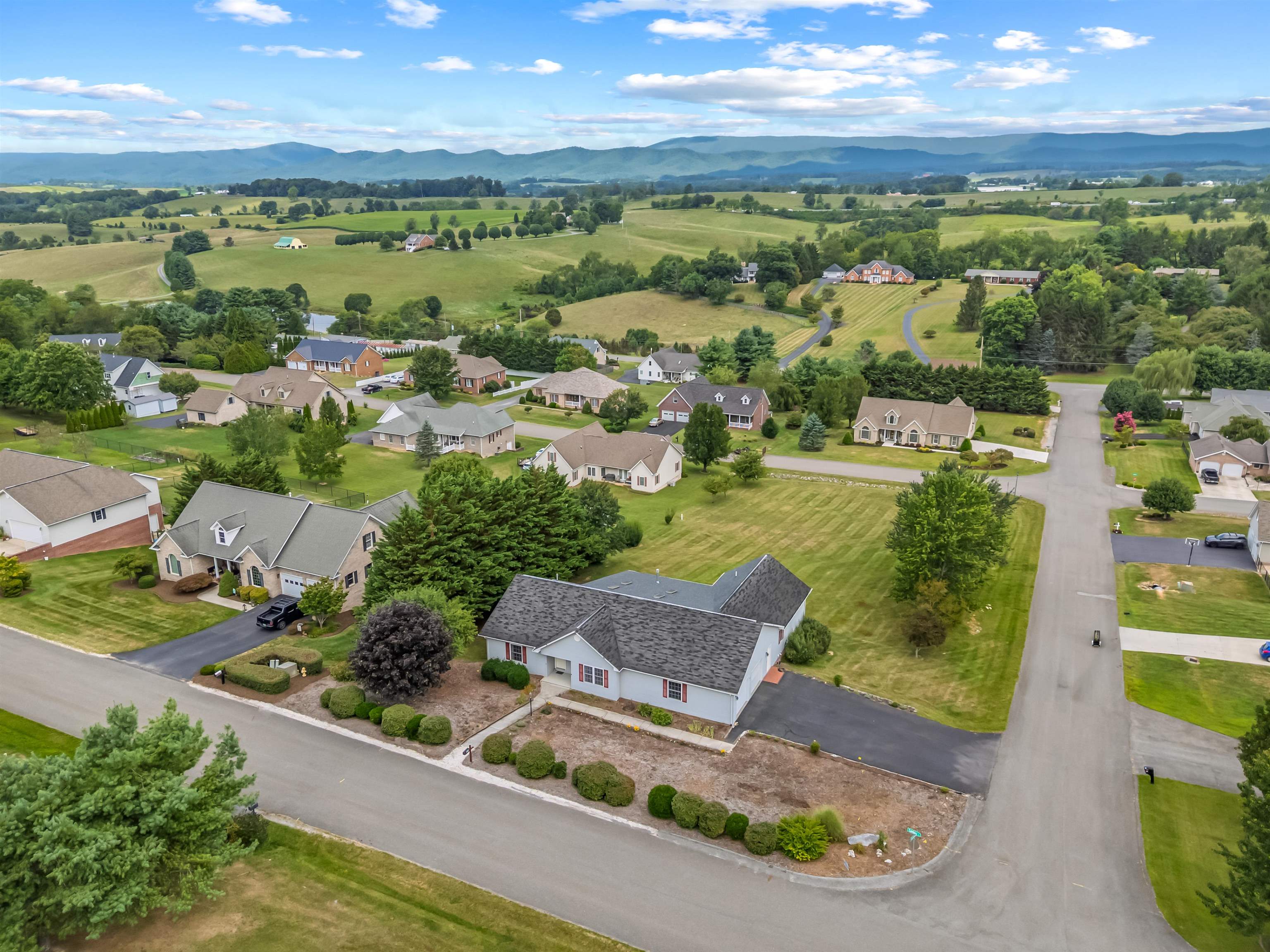 200 Century Court Wytheville VA 24382