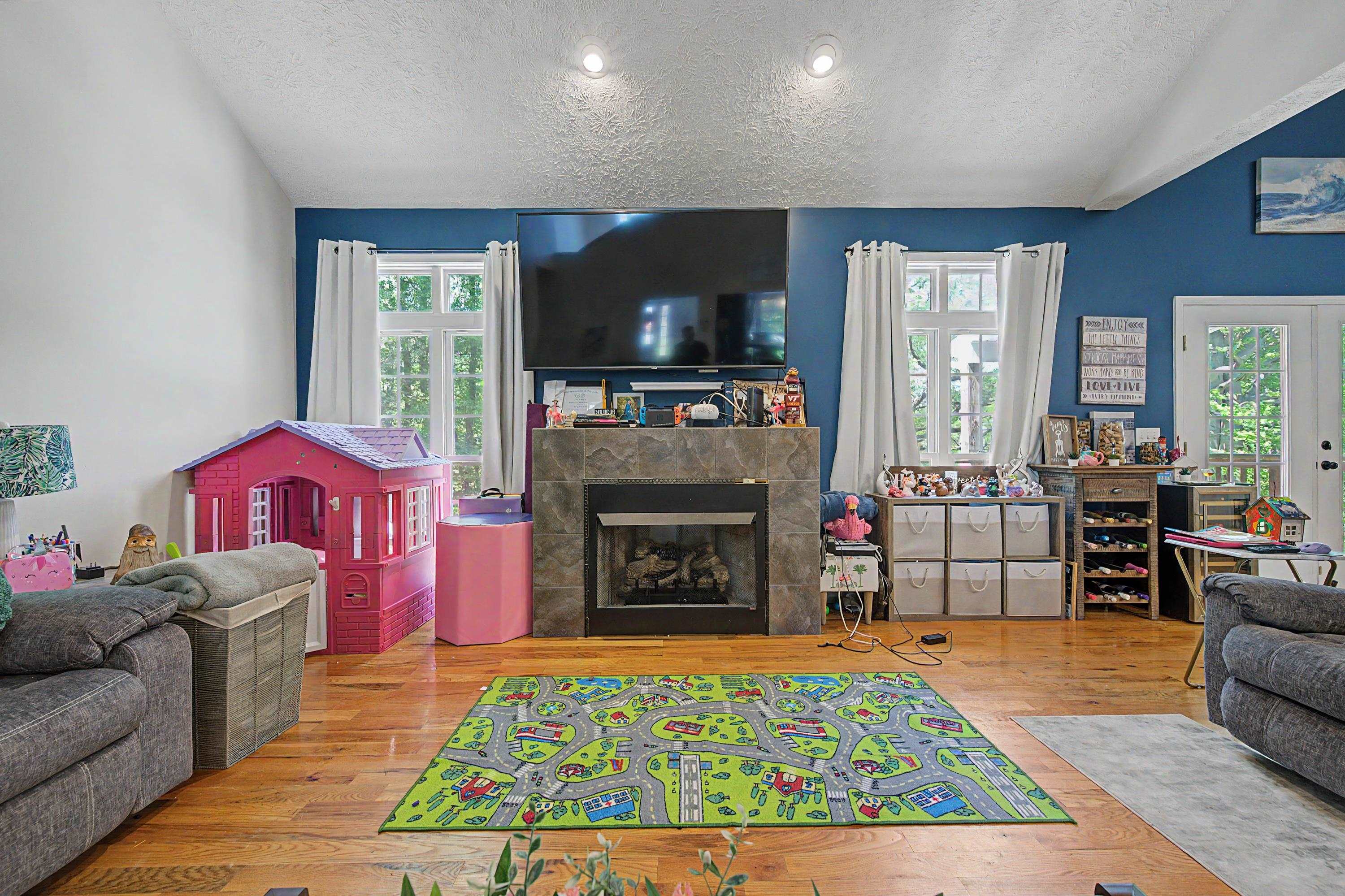 315 Horseshoe Farm Road Pembroke VA 24136