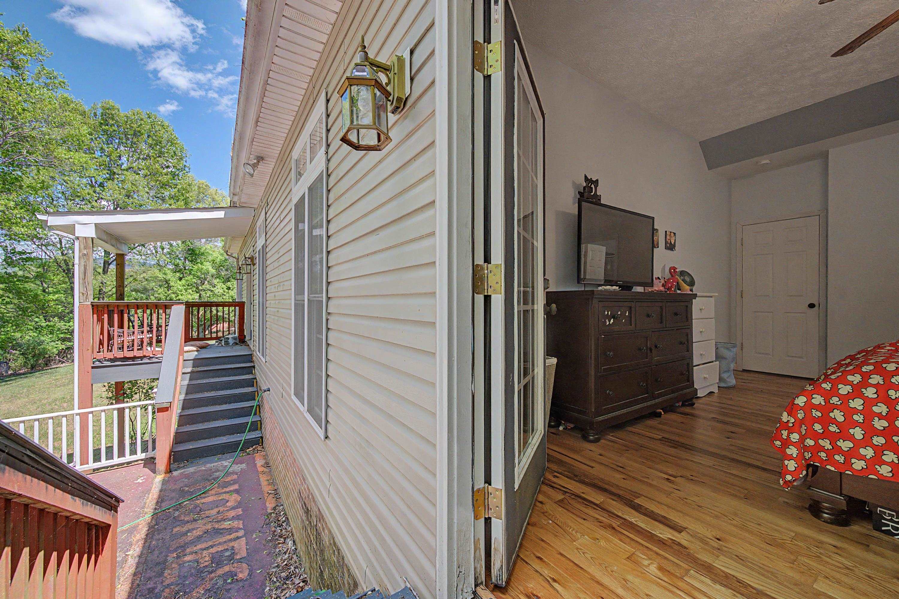 315 Horseshoe Farm Road Pembroke VA 24136