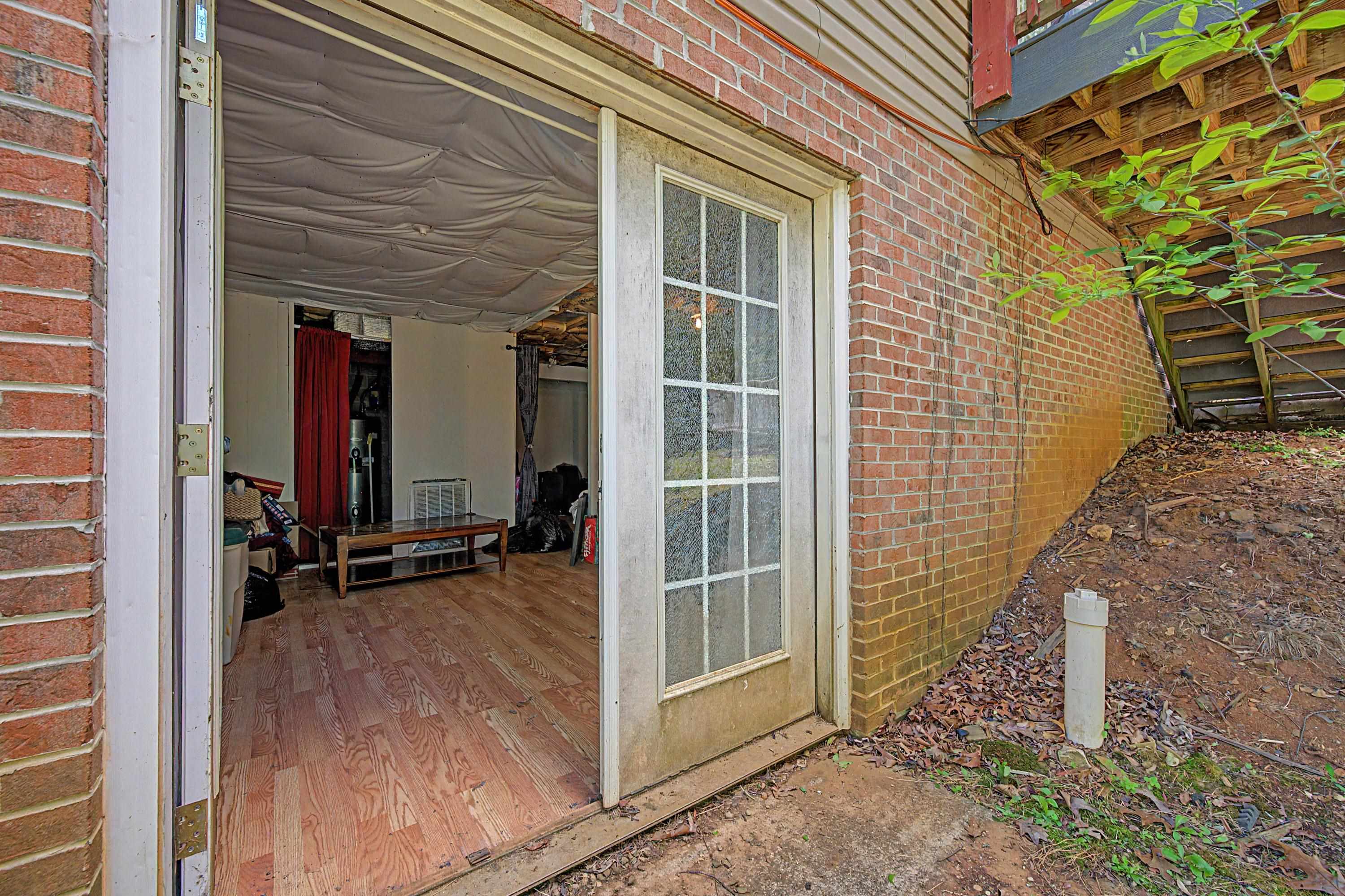 315 Horseshoe Farm Road Pembroke VA 24136