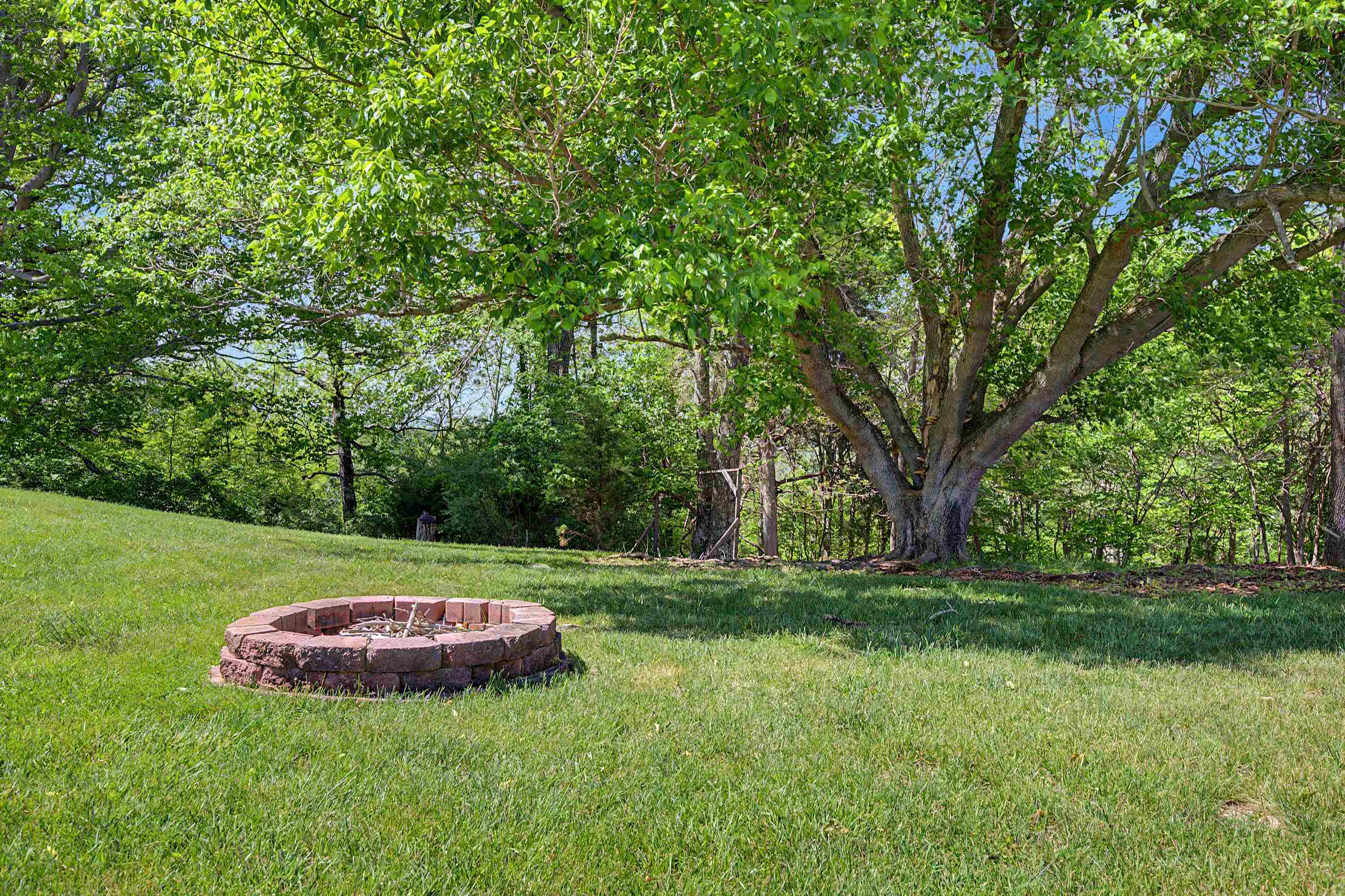 315 Horseshoe Farm Road Pembroke VA 24136