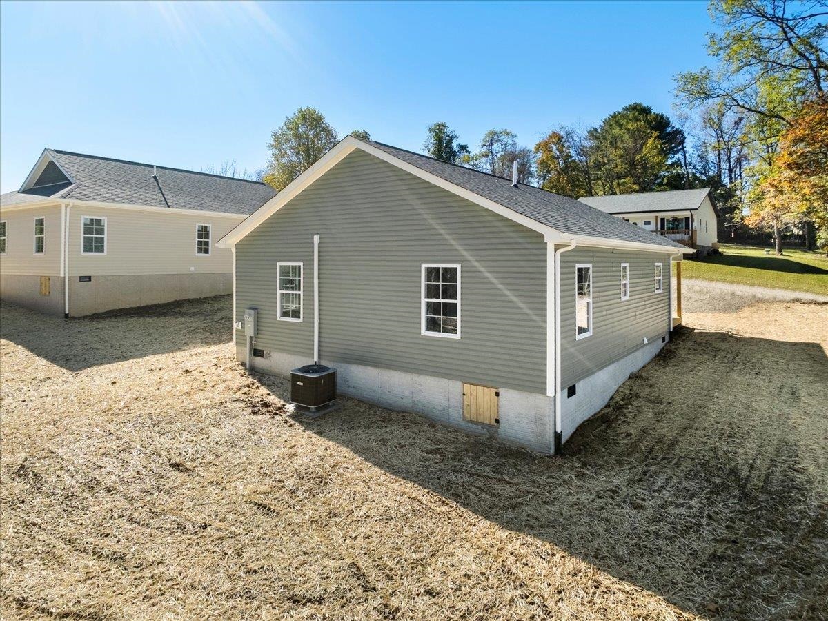 117 Ferry Court Pulaski VA 24301