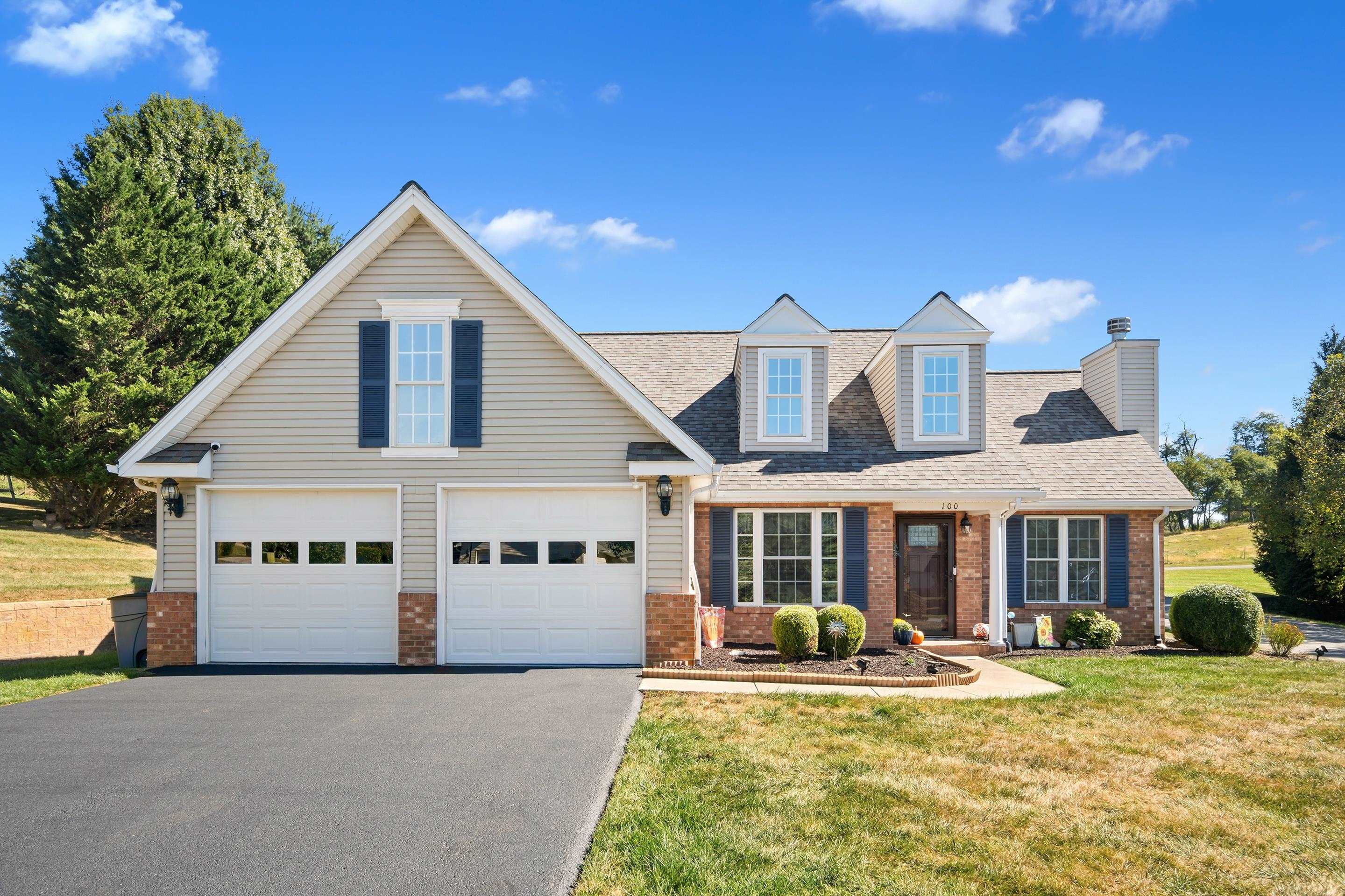 100 Greenfield Court Radford VA 24141