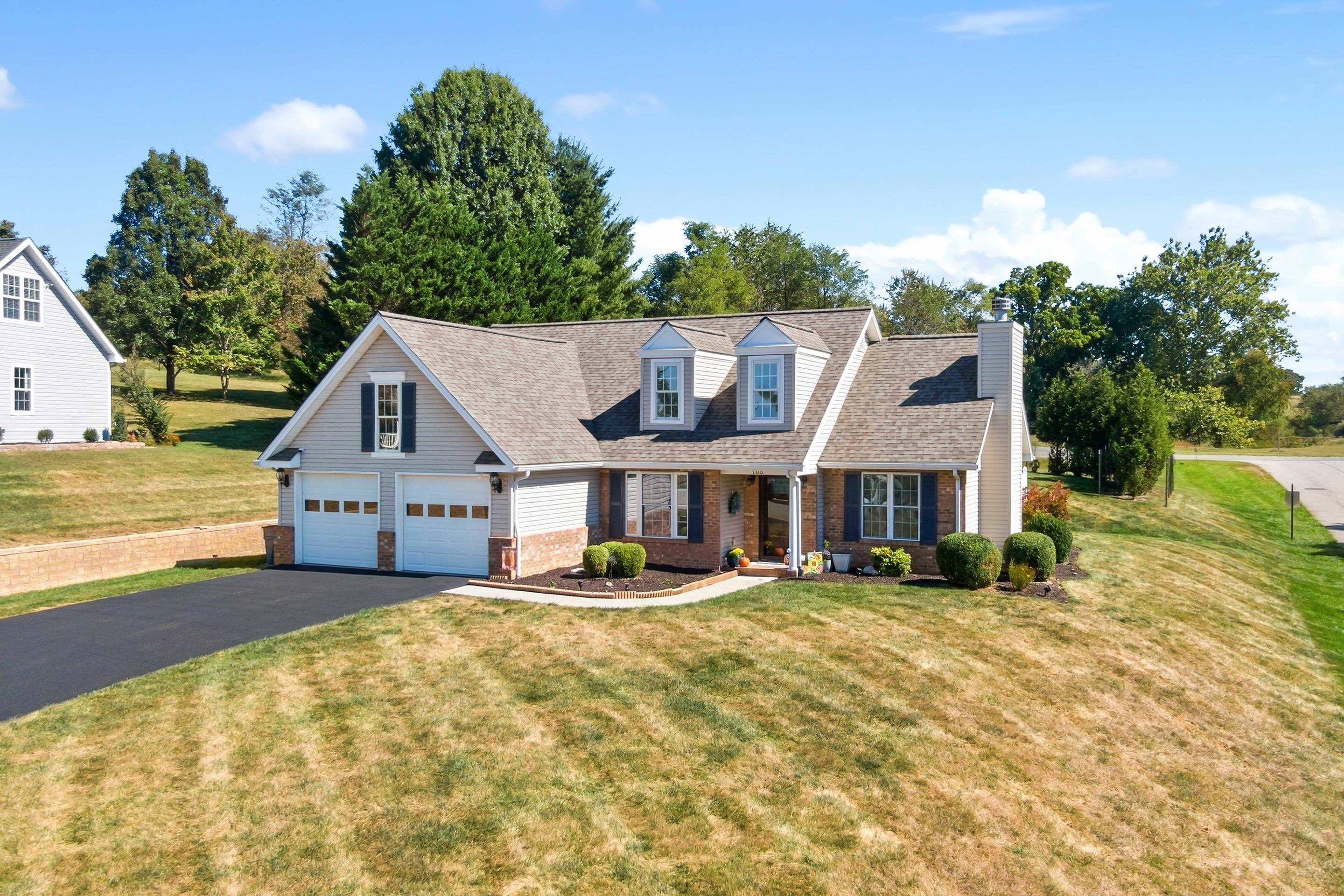 100 Greenfield Court Radford VA 24141