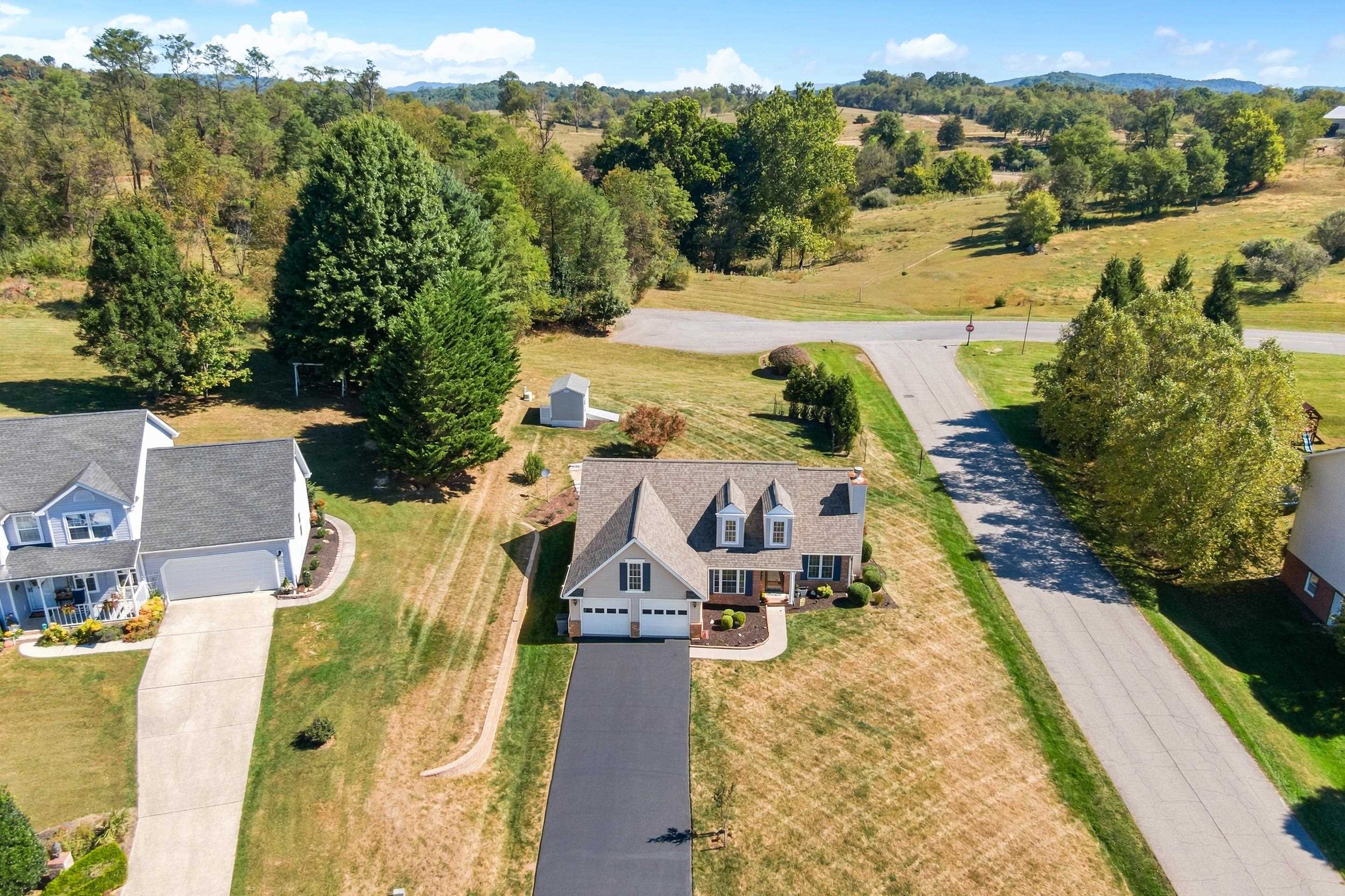 100 Greenfield Court Radford VA 24141